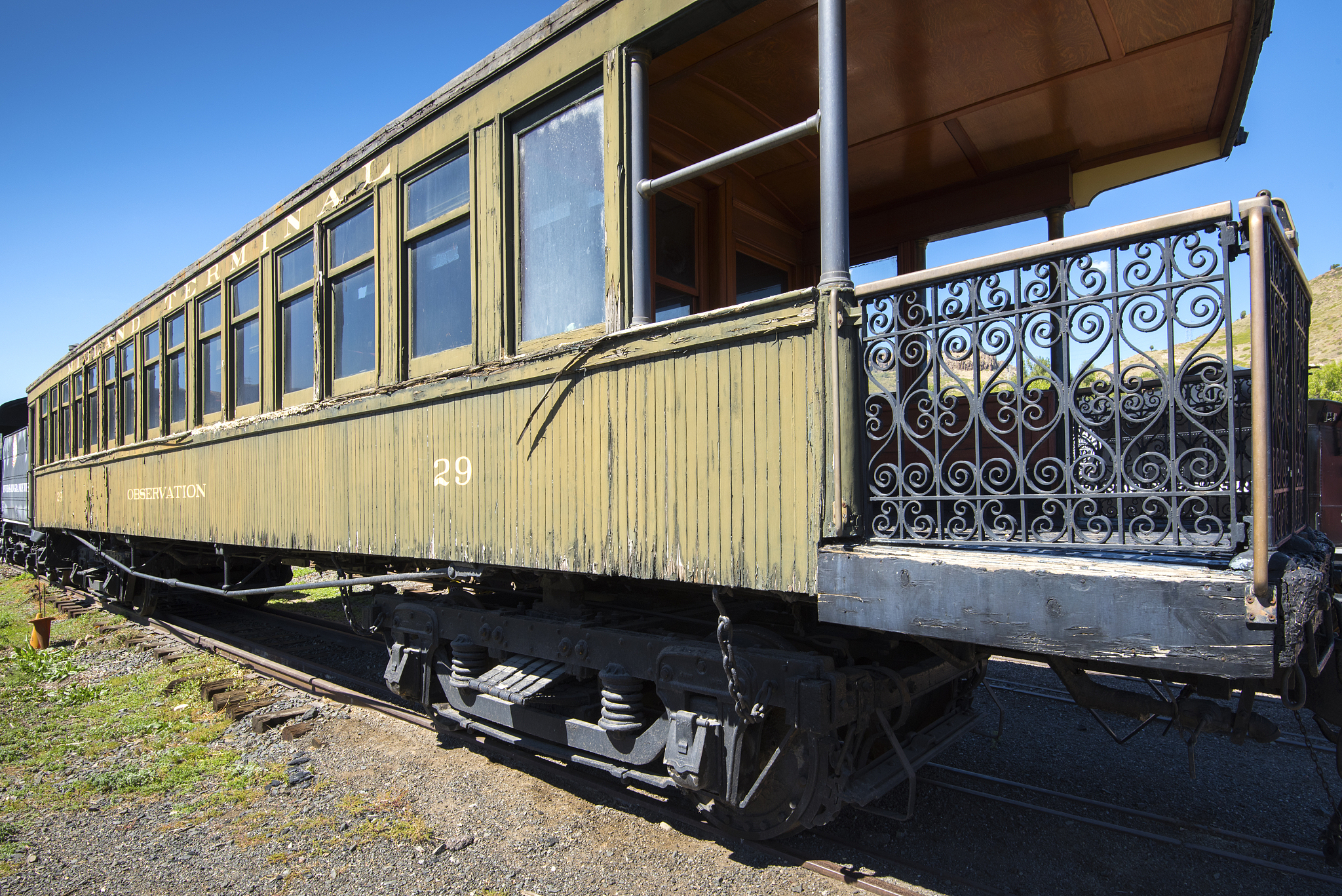 四川铁路学校主要培养铁路运输专业人才