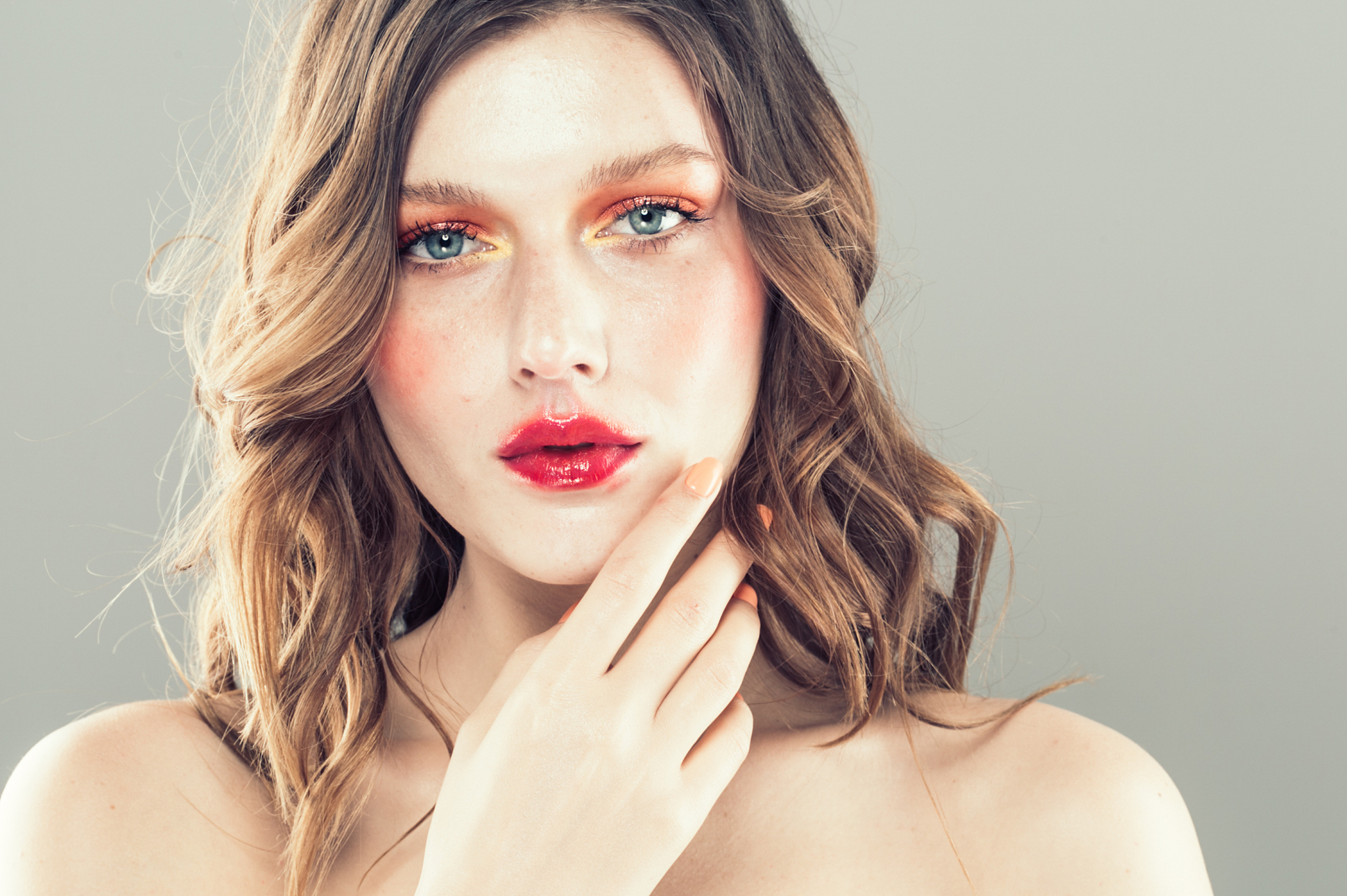 成为美妆博主指南：从兴趣到影响力