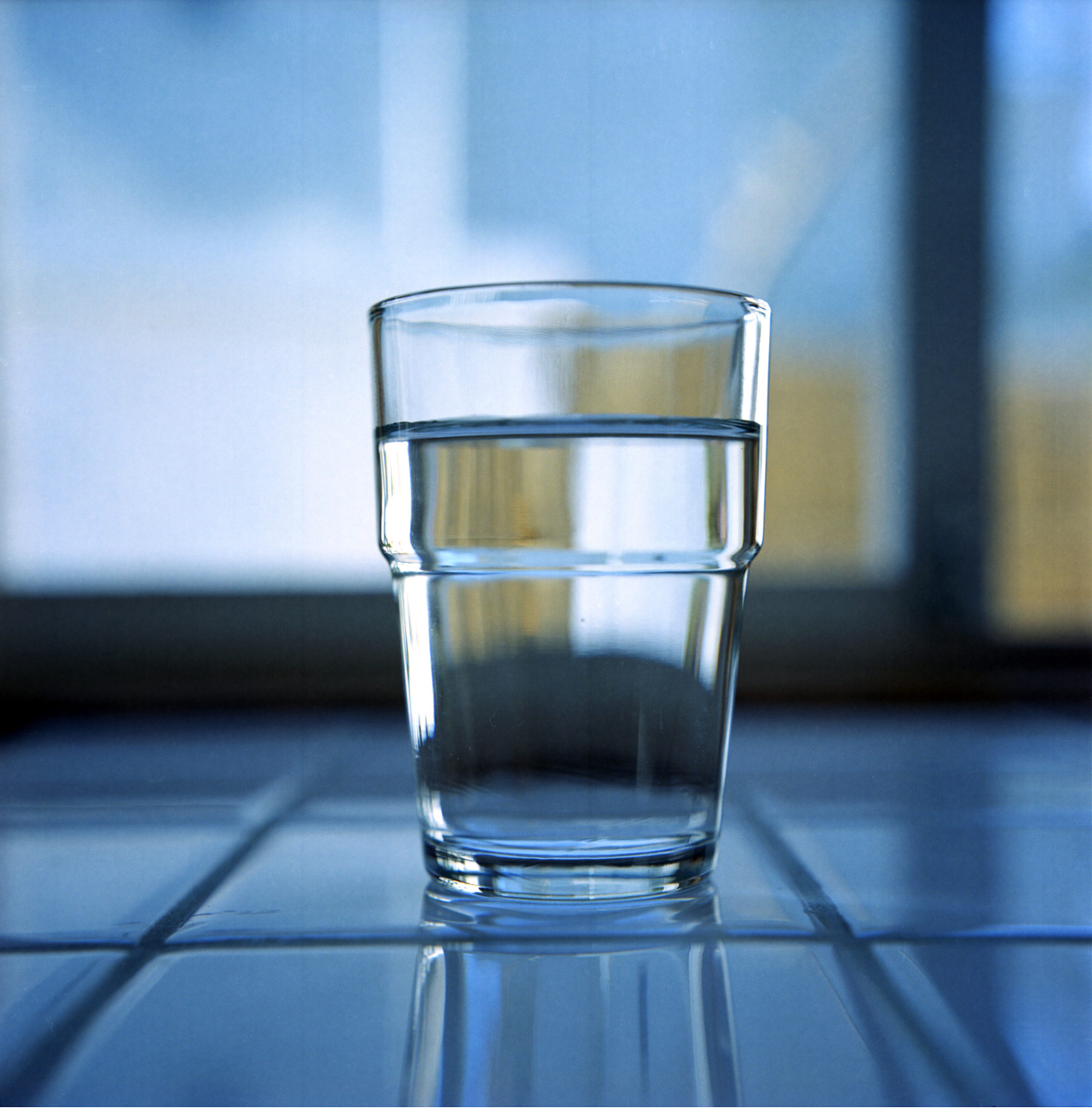 使用玻璃杯的4大好处：健康环保、时尚实用！