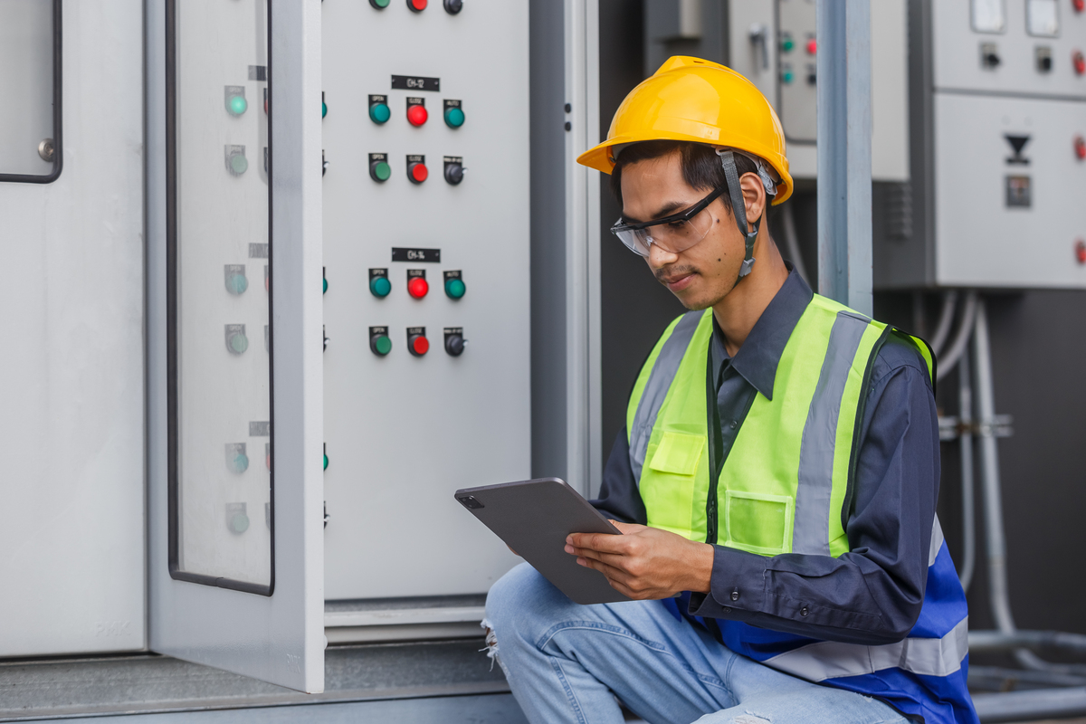 西安三维应力工程技术有限公司电工岗位实习：电气设备故障排除实录