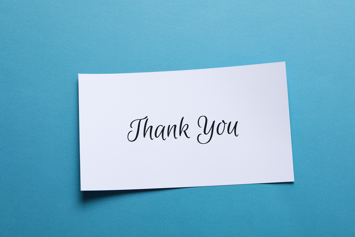 改写： 最后再次感谢所有支持、帮助和关心我的人。是你们的支持和帮助让我能够顺利地完成学业。我将永远铭记你们的恩情感恩不尽