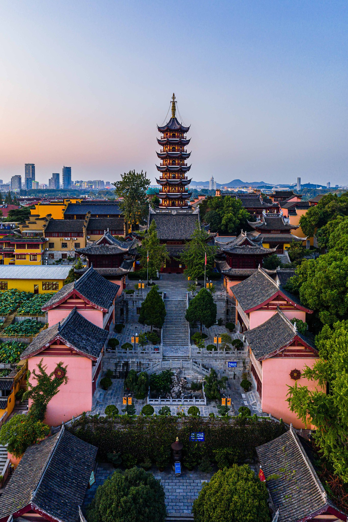 古鸡鸣寺,江苏南京