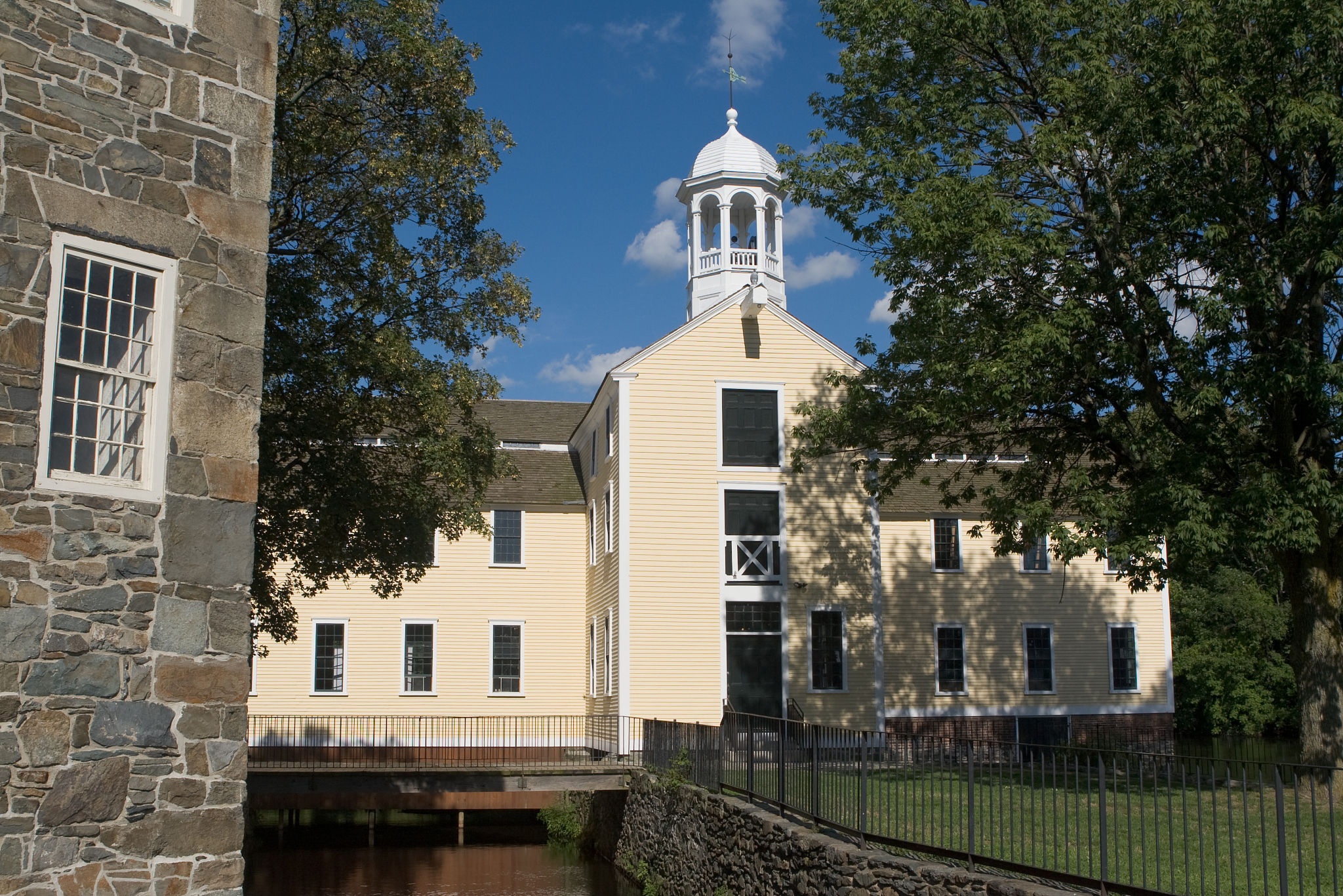 old slater mill, pawtucket, rhode island