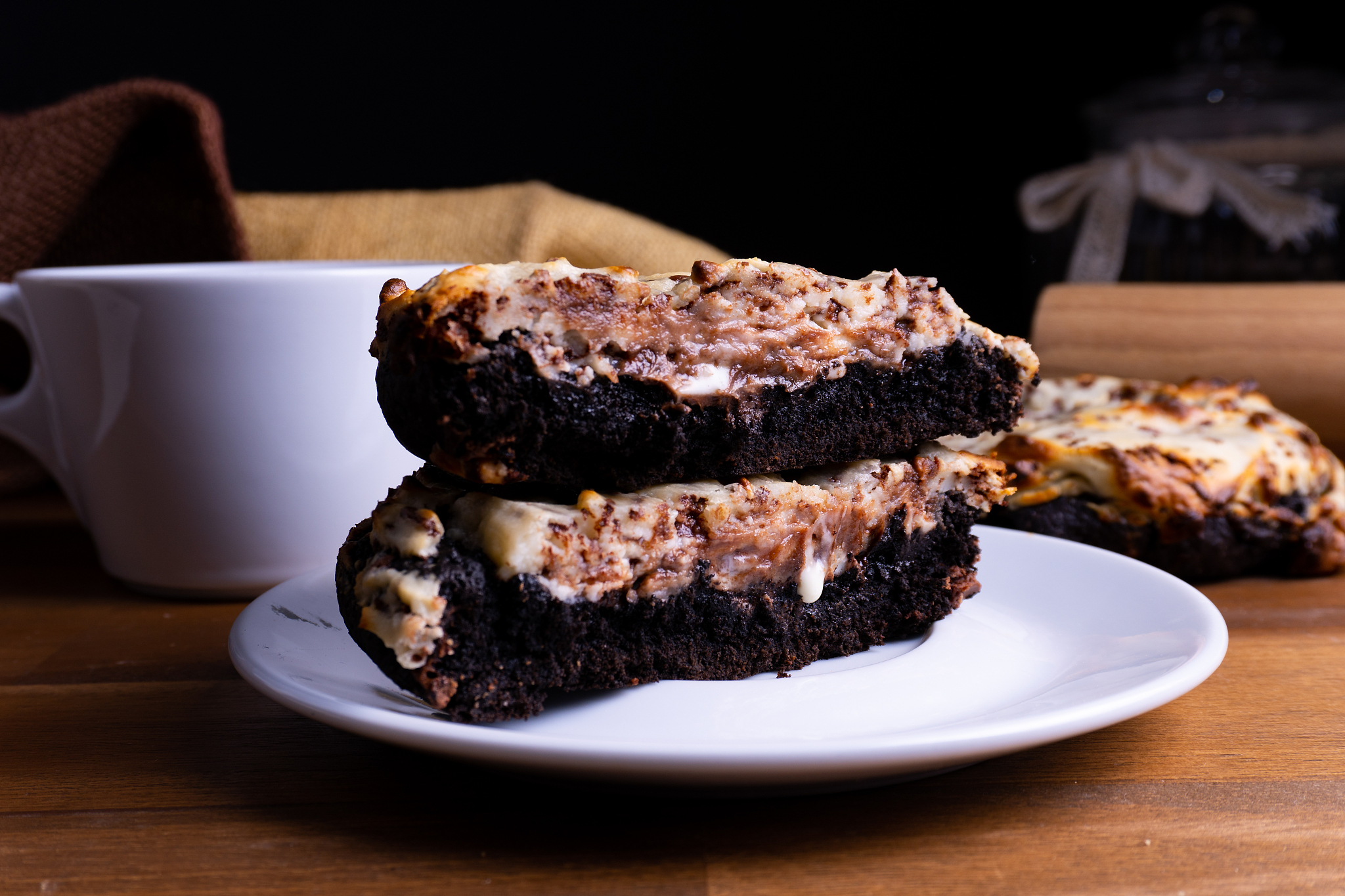 写一个uniapp 使用cookie的例子