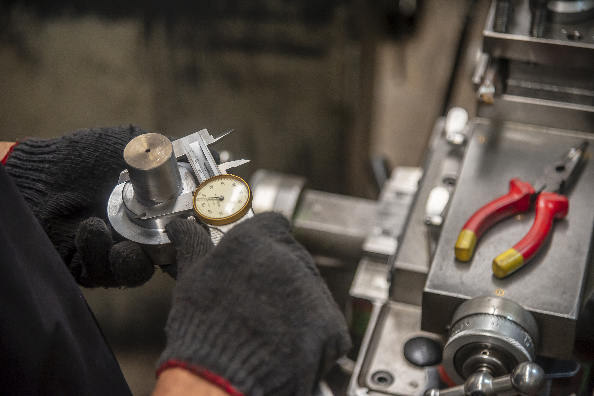 哈尔滨市信息工程职业技术学校高速铁道工程技术专业介绍