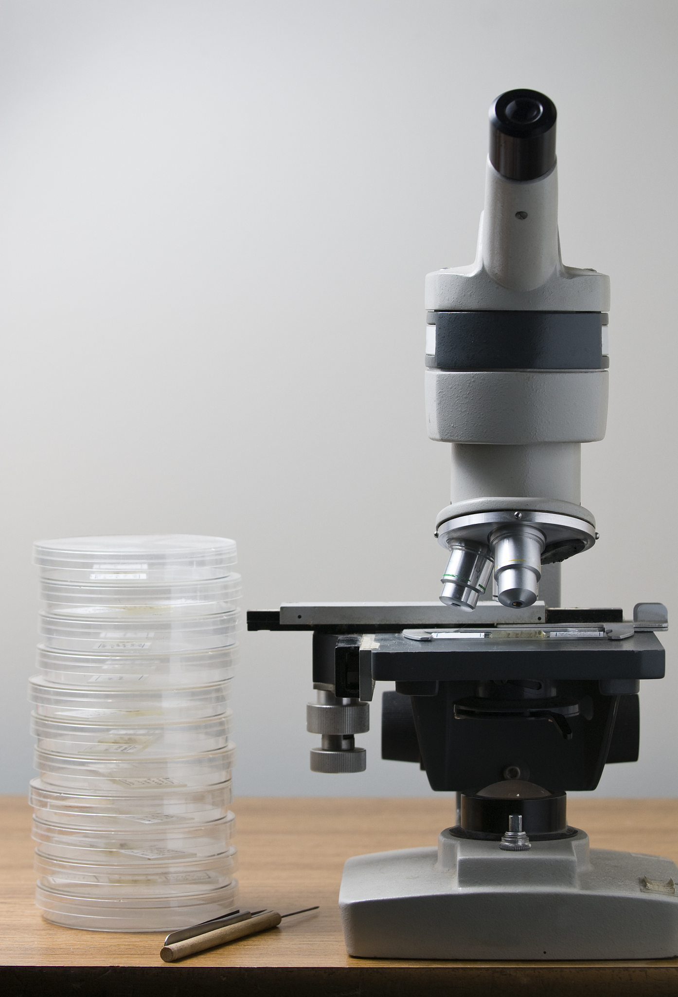 以镁合金激光熔覆Zr基非晶复合涂层的组织与性能为题写一篇开题报告