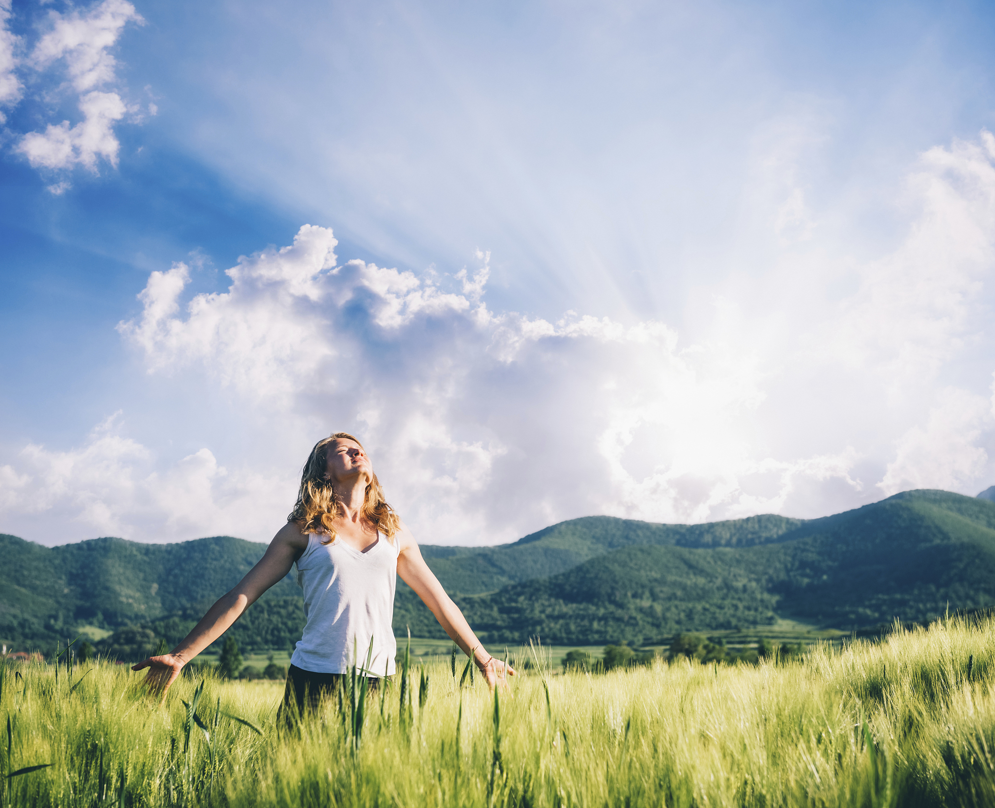 诗意青春，让遗憾少一点，让生命更加精彩！