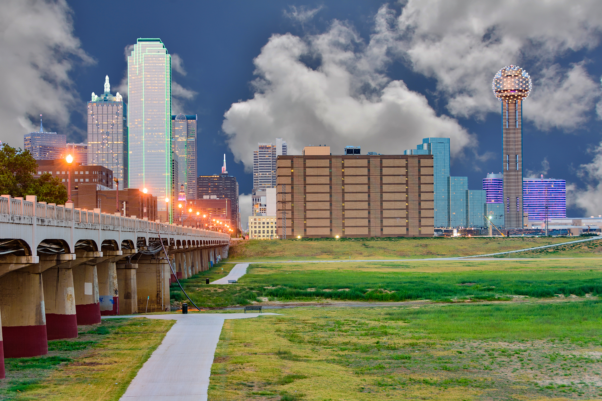 downtown dallas, texas skyline at the blue hour