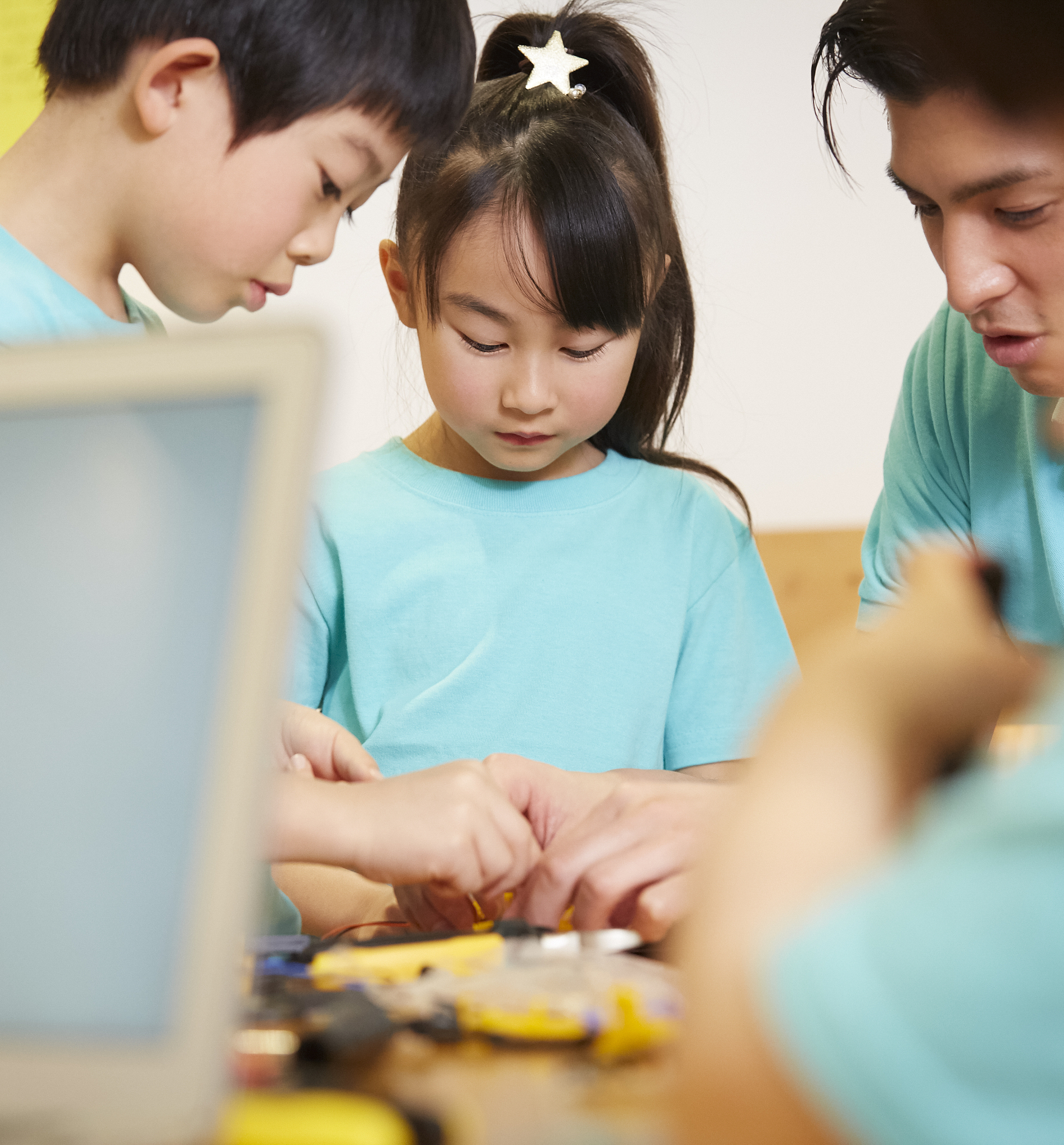 回忆童年唯美句子：我的童年如梦似幻，充满奇思妙想