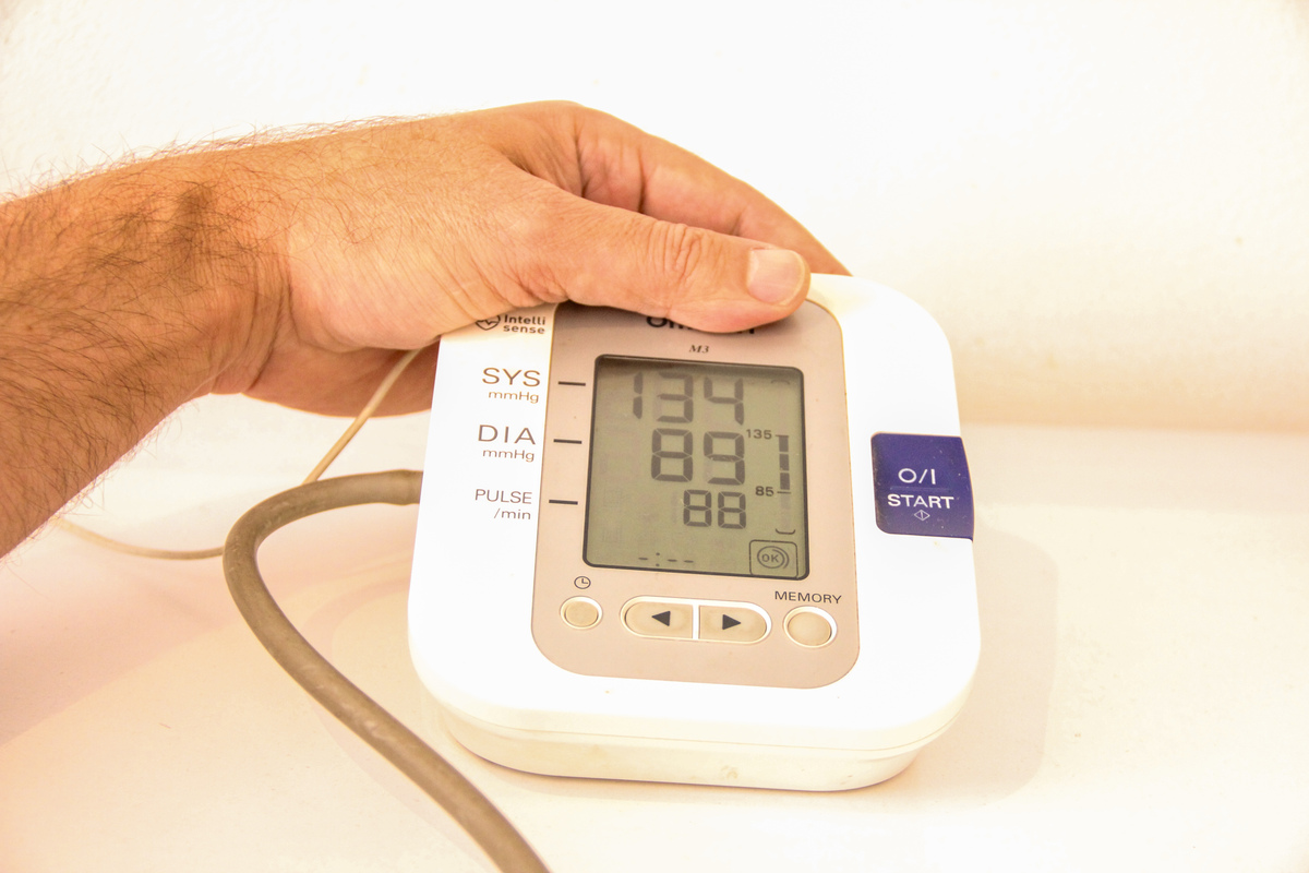 陆恒测糖仪按MEAS后不显示0怎么调陆陆恒水果测糖仪校正时按MEAS键不显示0怎样调