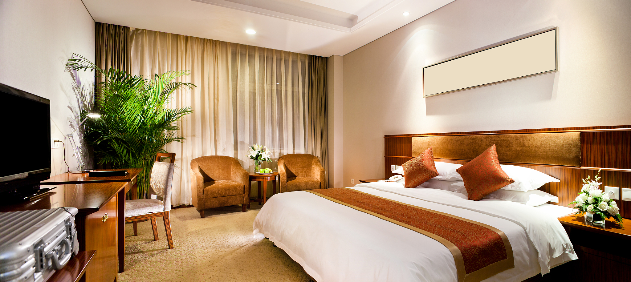 你是一个酒店行业的工作者读《服务精神》第六章基于阅读内容结合工作实际及个人思考撰写300字的读书心得