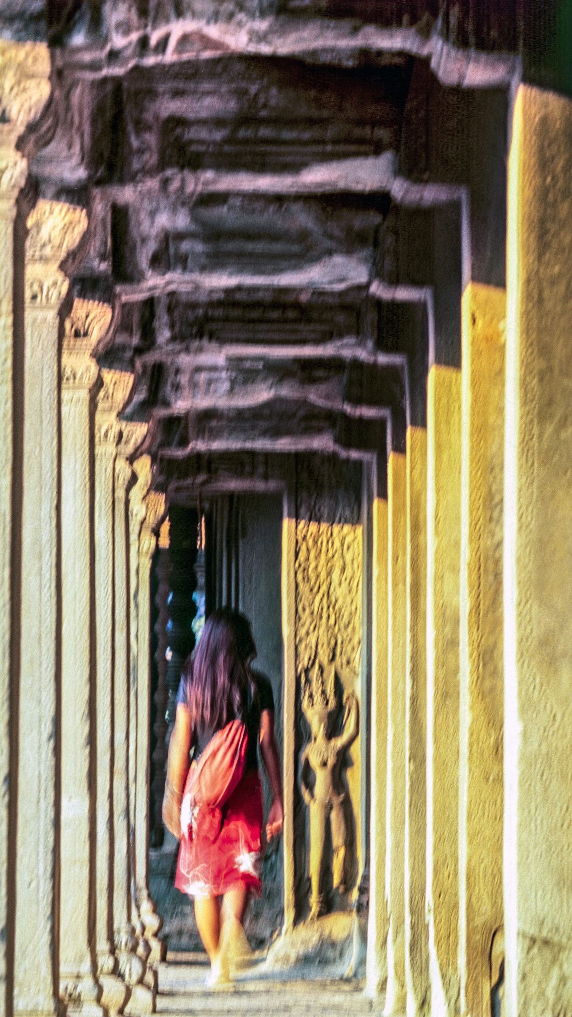 corridor at angkor wat