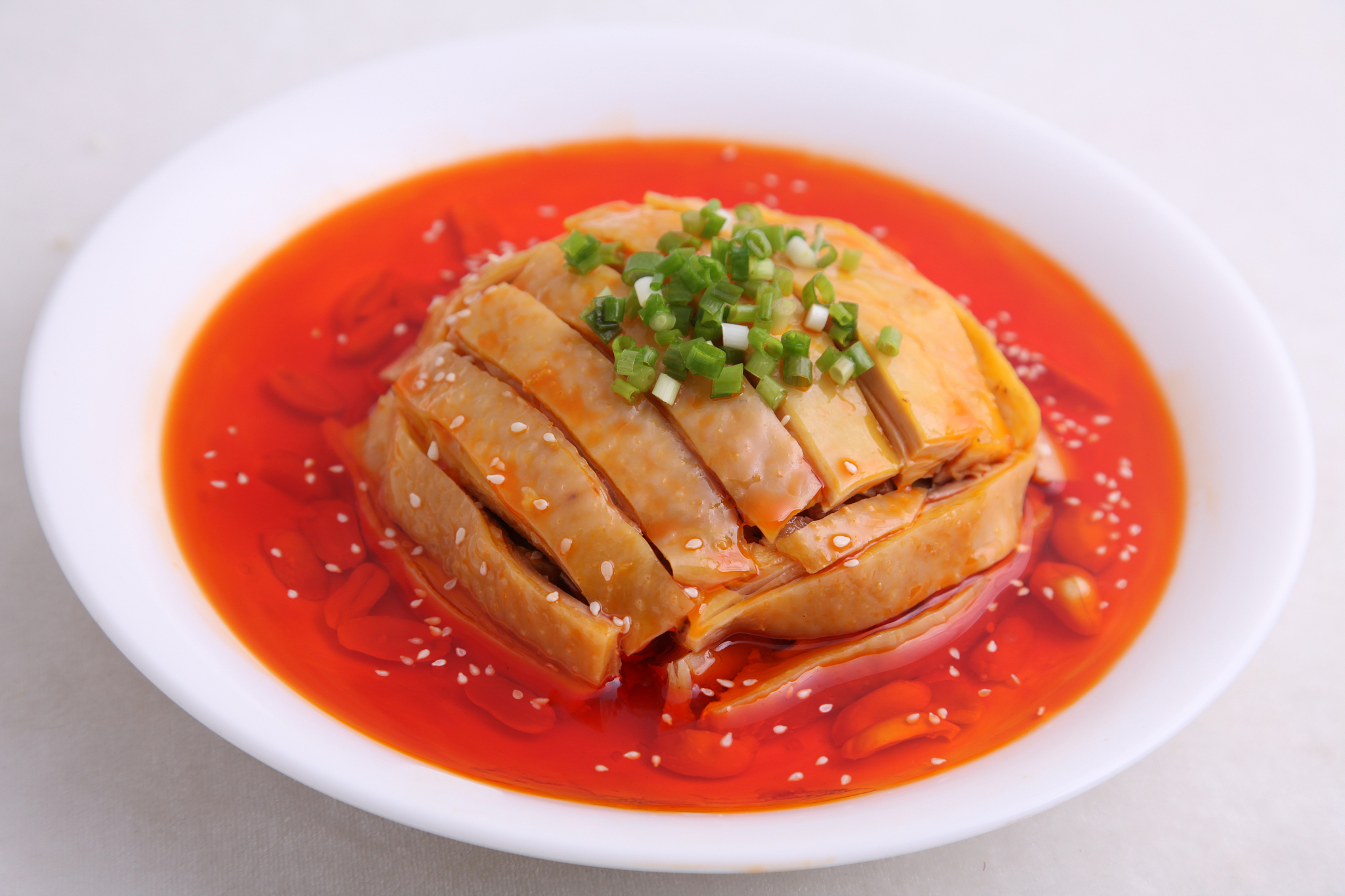 口水鸡制作教程:简单易学,在家就能做出美味佳肴 口水鸡制作教程:简单易学,在家就能做出美味佳肴