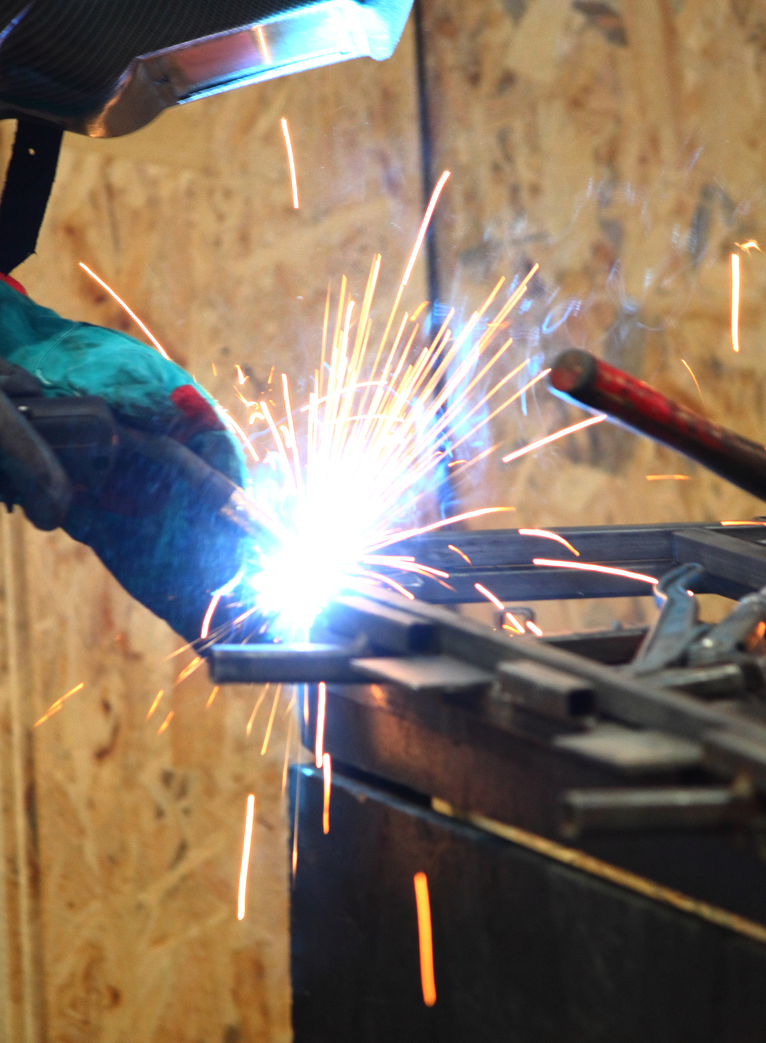 陕西工业职业技术学院新能源汽车技术专业怎么样？发展前景如何？