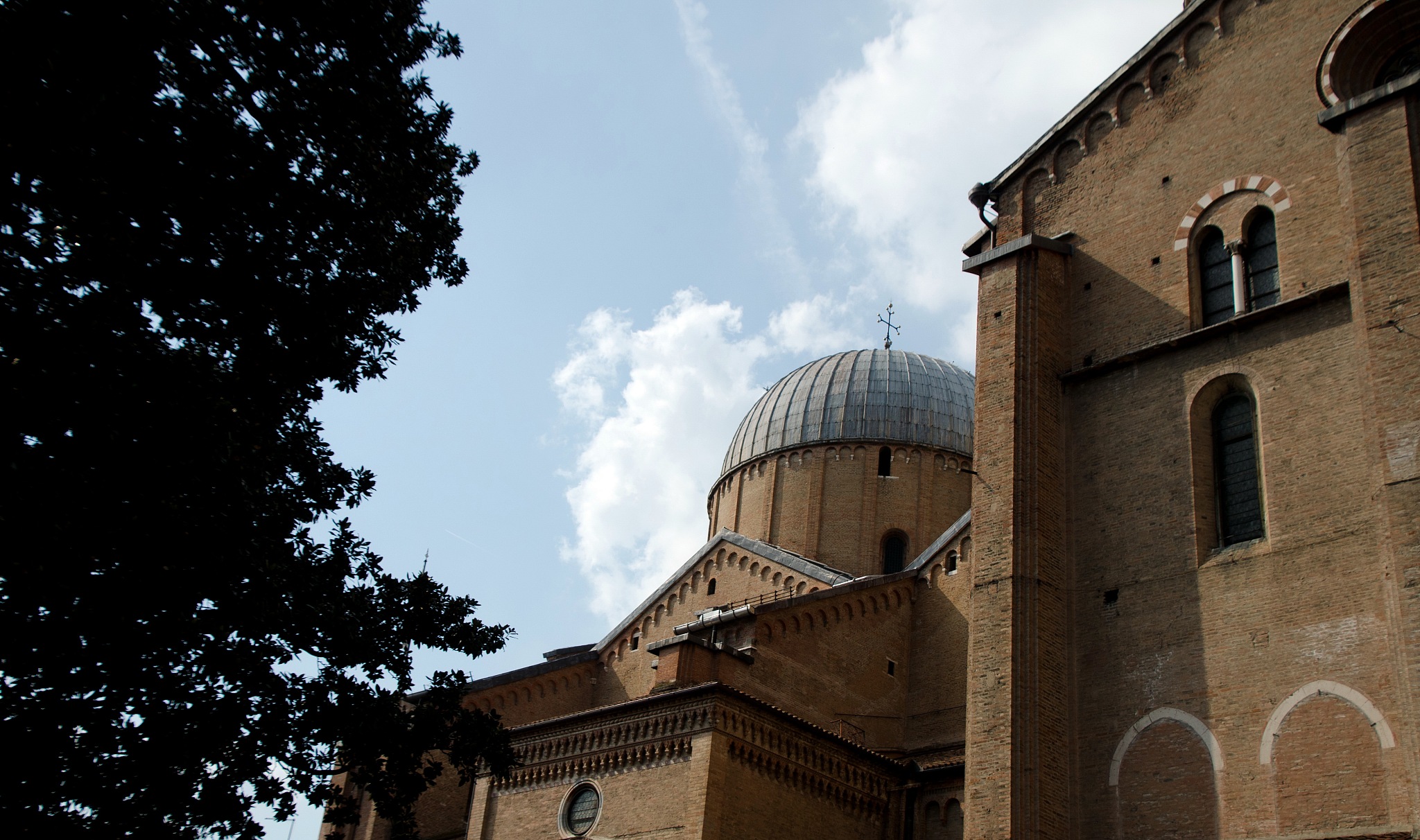 2021年烟台天虹职业学校都有什么专业