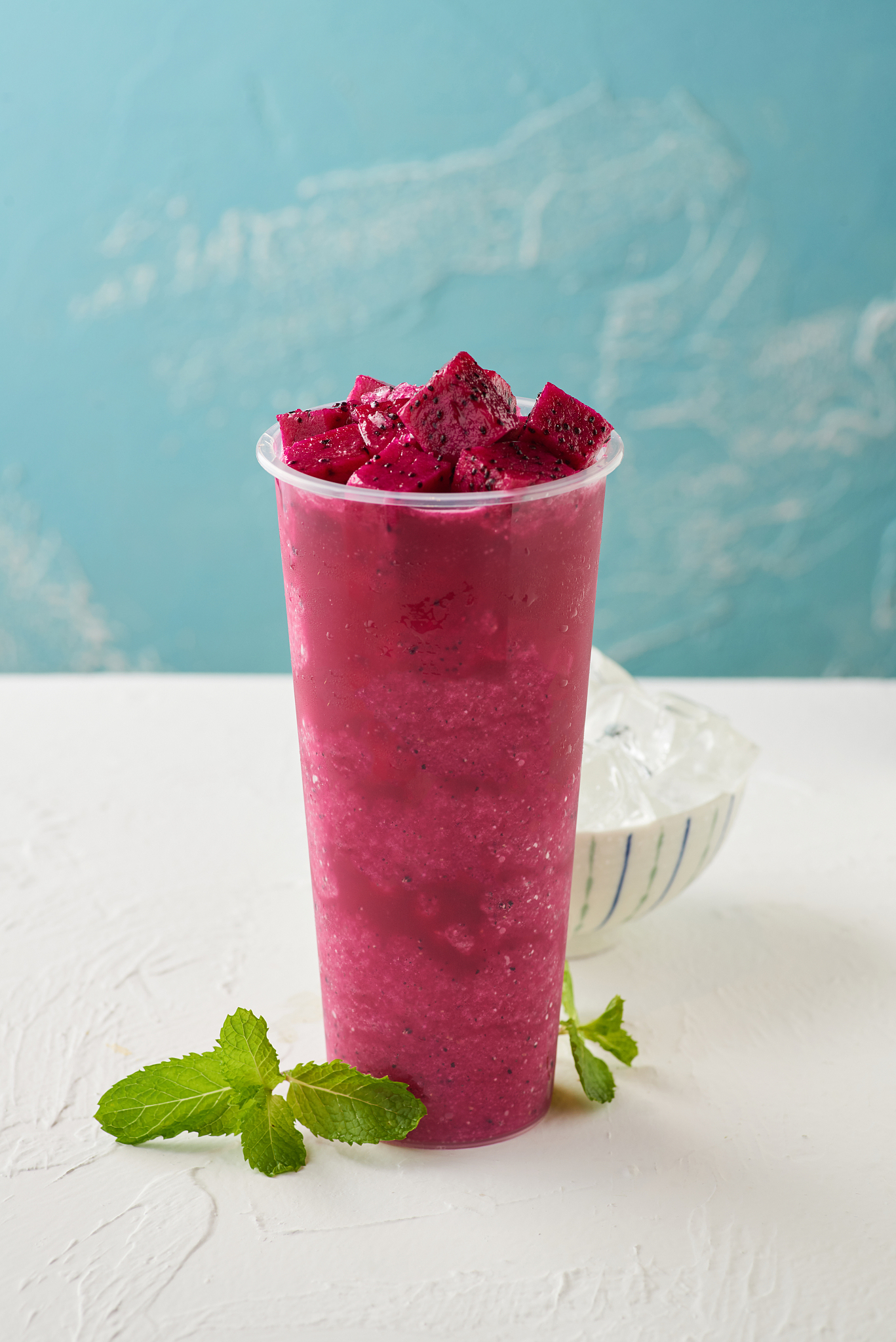 火龙果奶昔的做法_火龙果奶昔怎么做