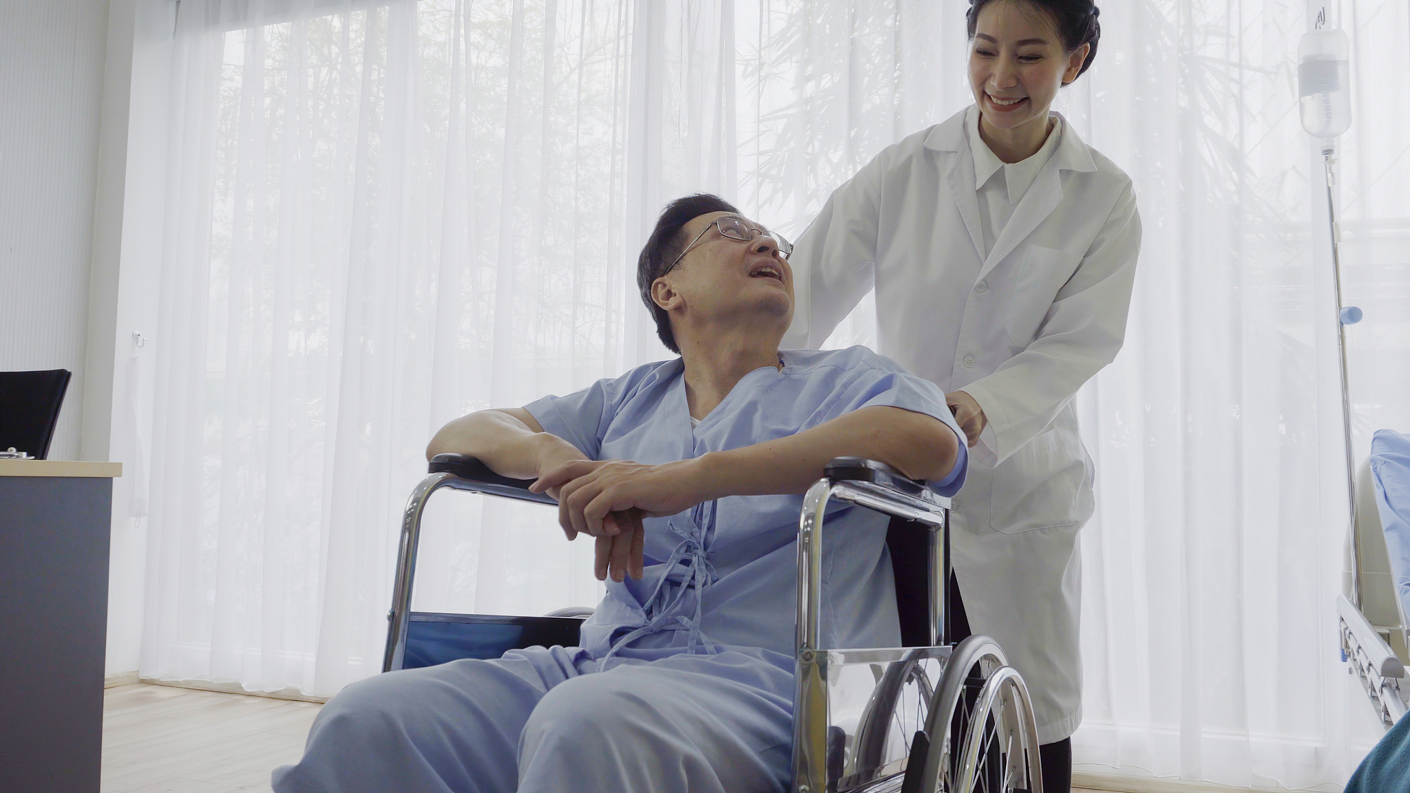 重庆卫生学校高级护理专业的就业方向如何