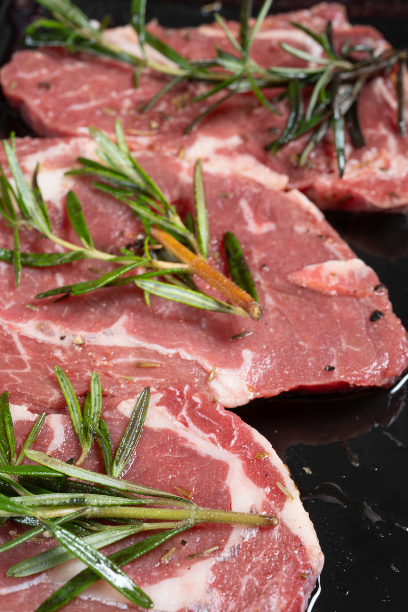 和牛牛油牛肉滑：鲜美肉质，香气四溢，极致味觉享受