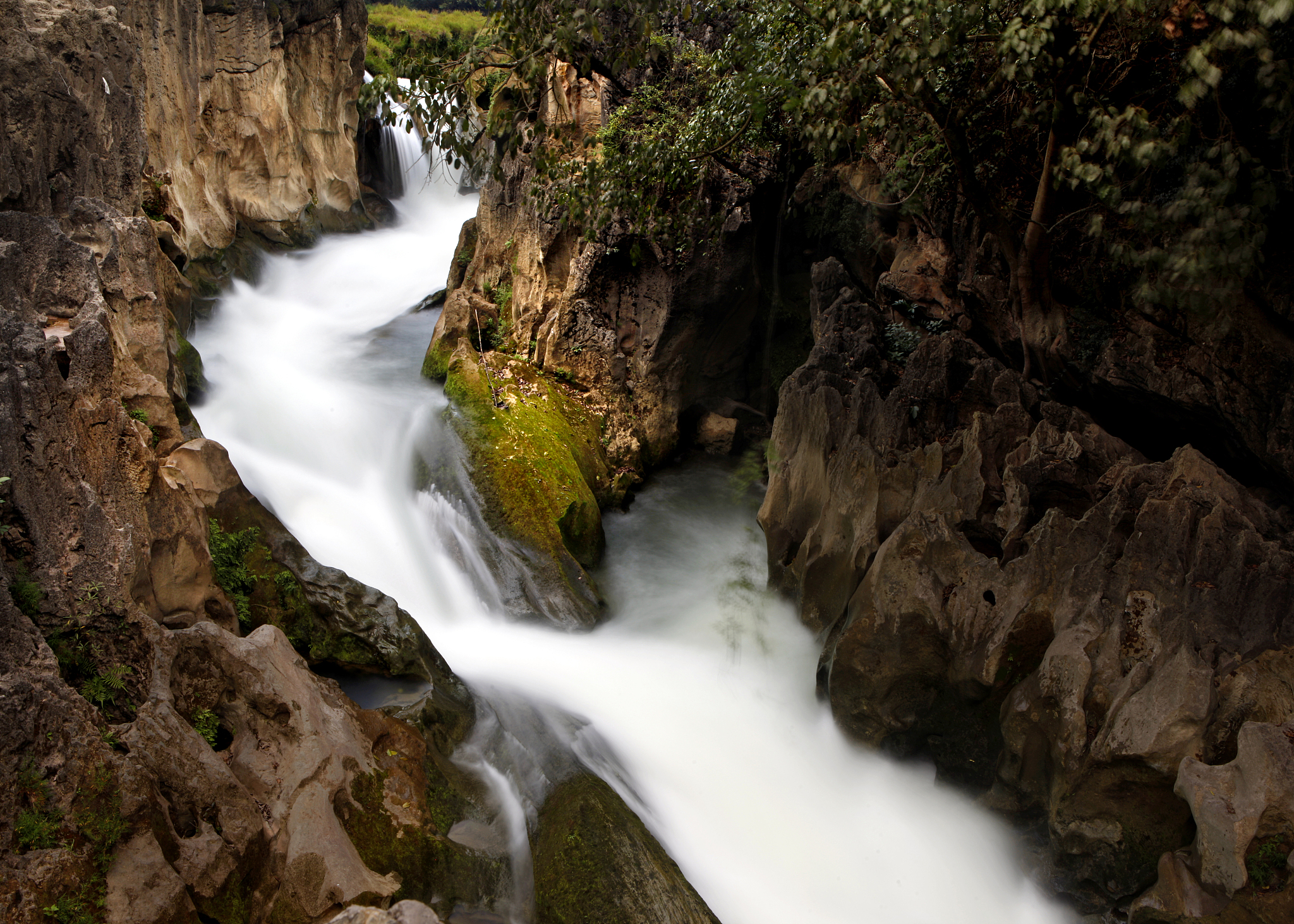 2020年贵州省旅游学校招生简介
