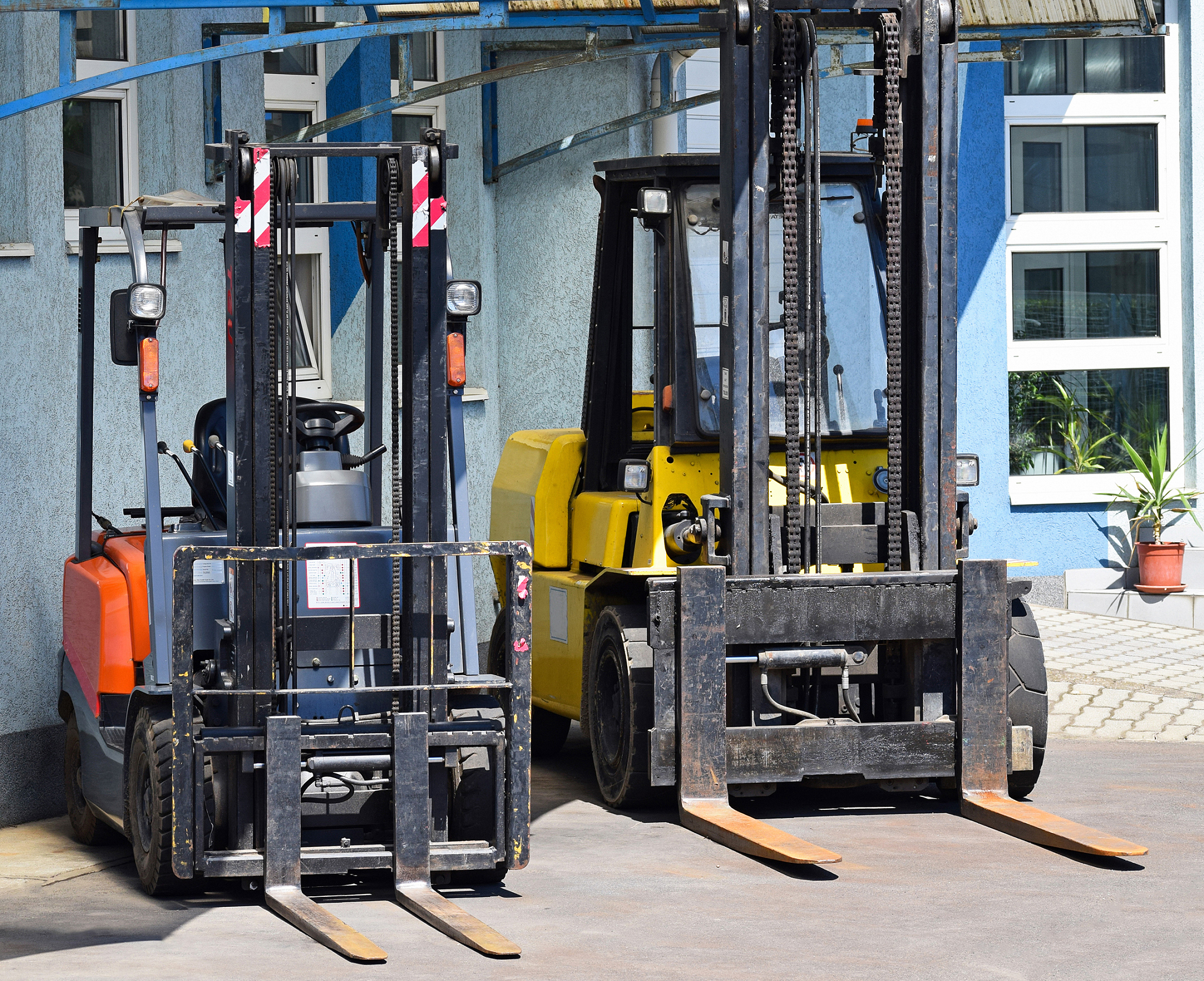 兰州铲车学校推荐：学习铲车操作的最佳选择