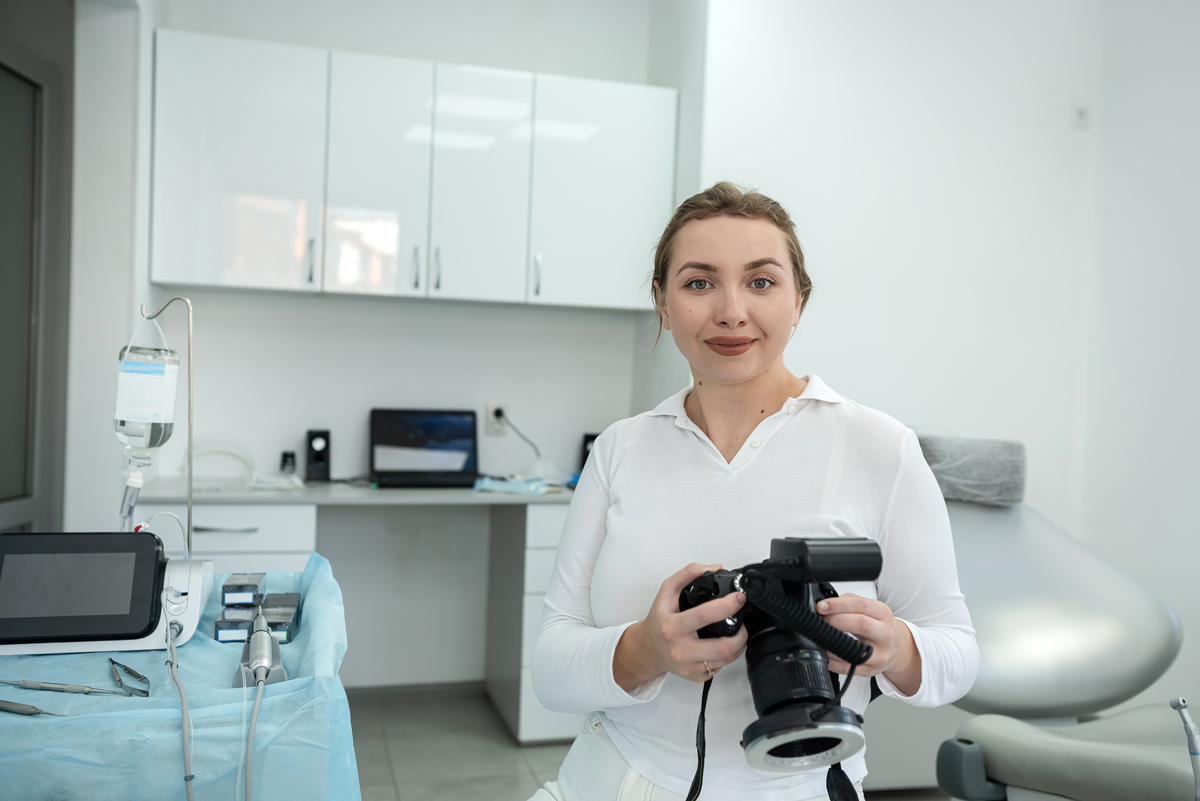 德阳卫校热门专业推荐：护理、口腔医学等，未来发展趋势分析