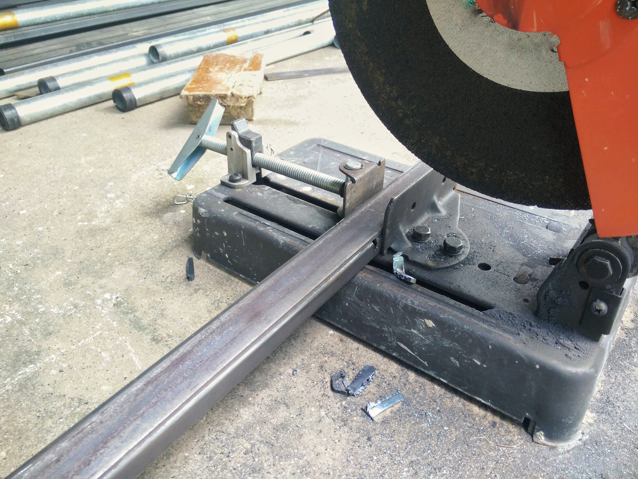 倒角机：用途、原理及优势 | 工件边角加工利器