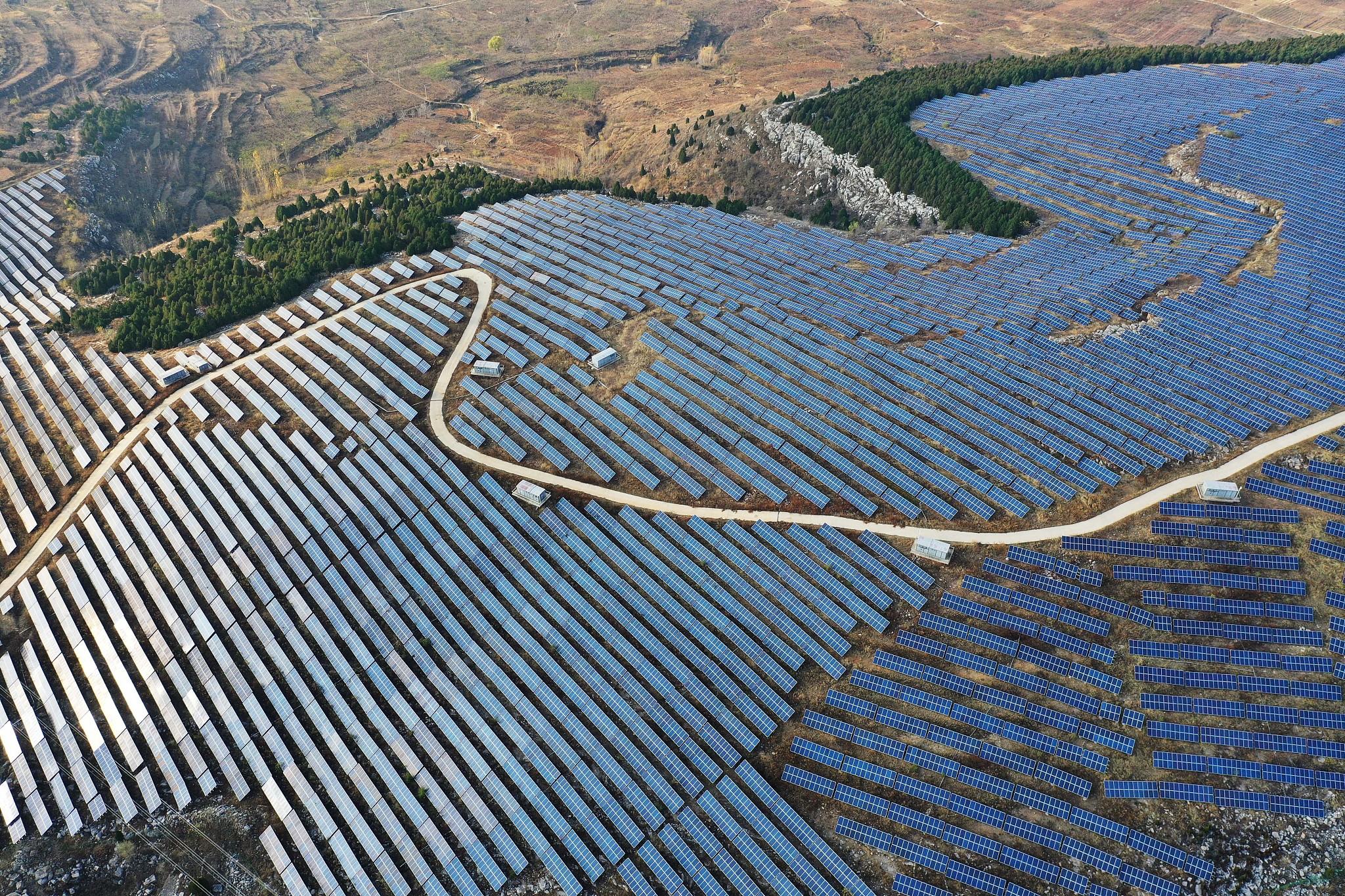 中国光伏电缆行业市场调查分析 - 规模、竞争、趋势及挑战