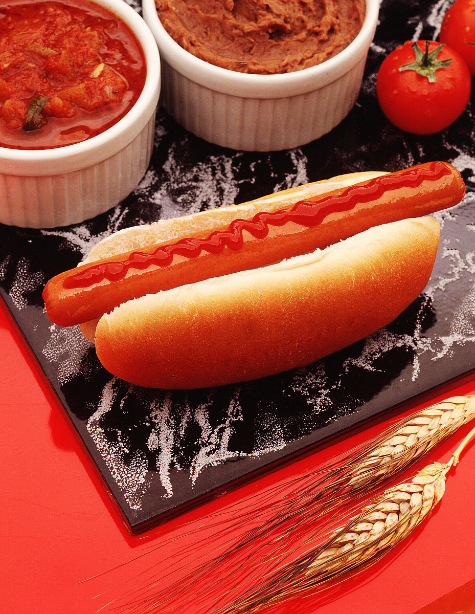 热狗酱料大全：3种经典搭配，满足你的味蕾！