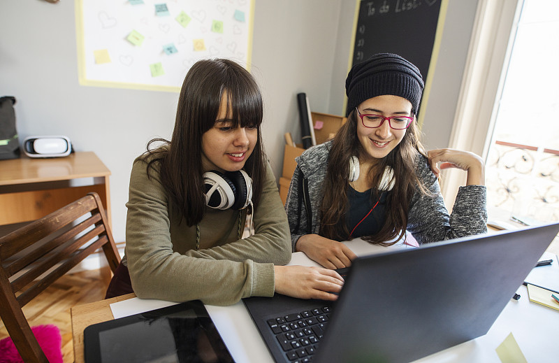 陕西初中毕业生成绩不理想怎么办？家长老师如何帮助孩子提高成绩？