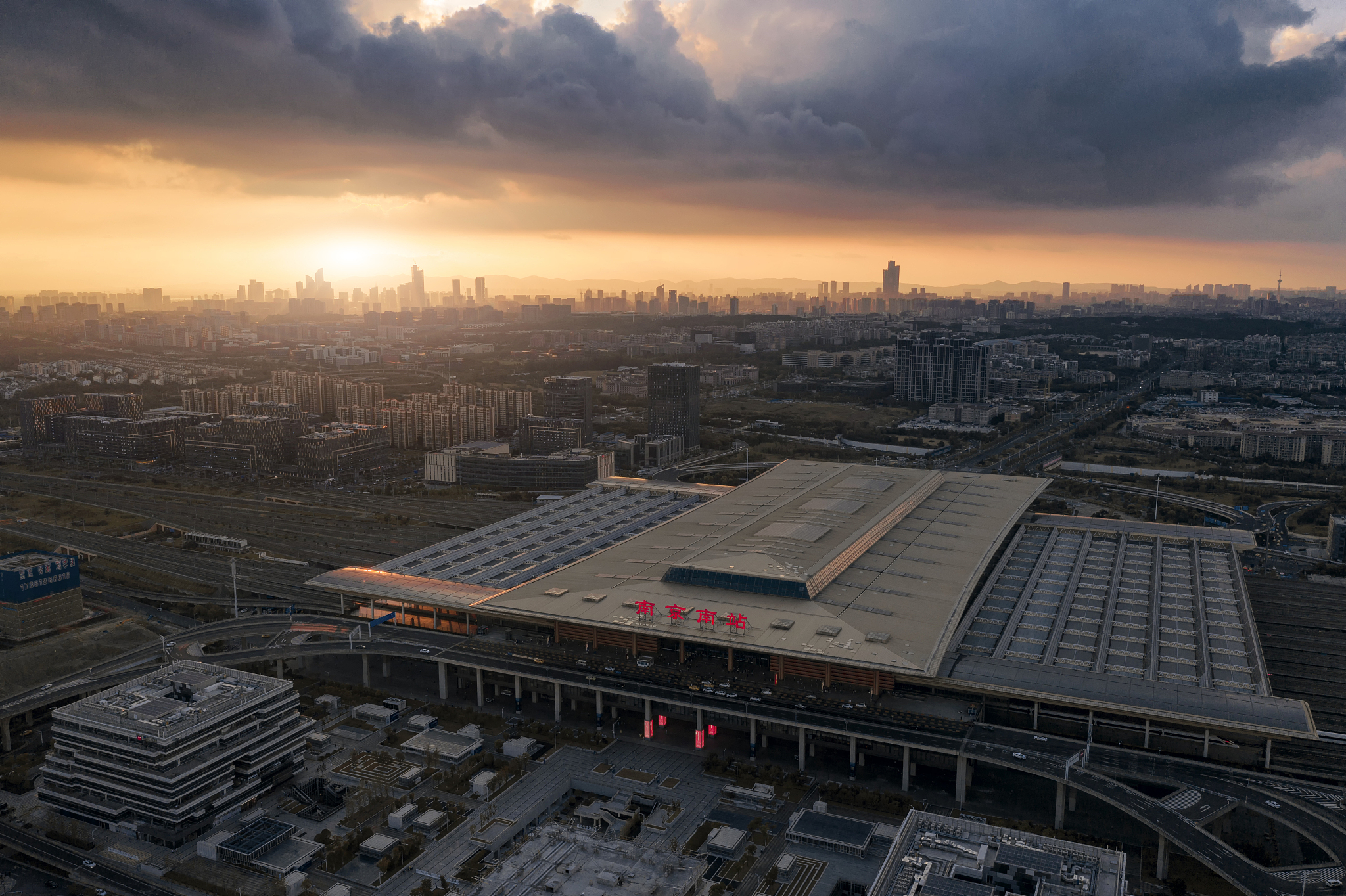 贵阳高铁学校哪个专业好？