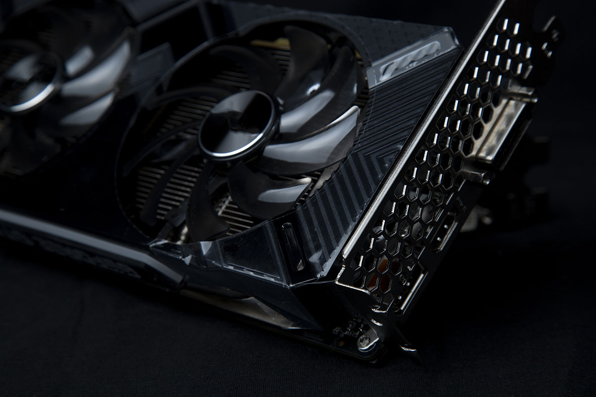 如何查看显卡是否可用