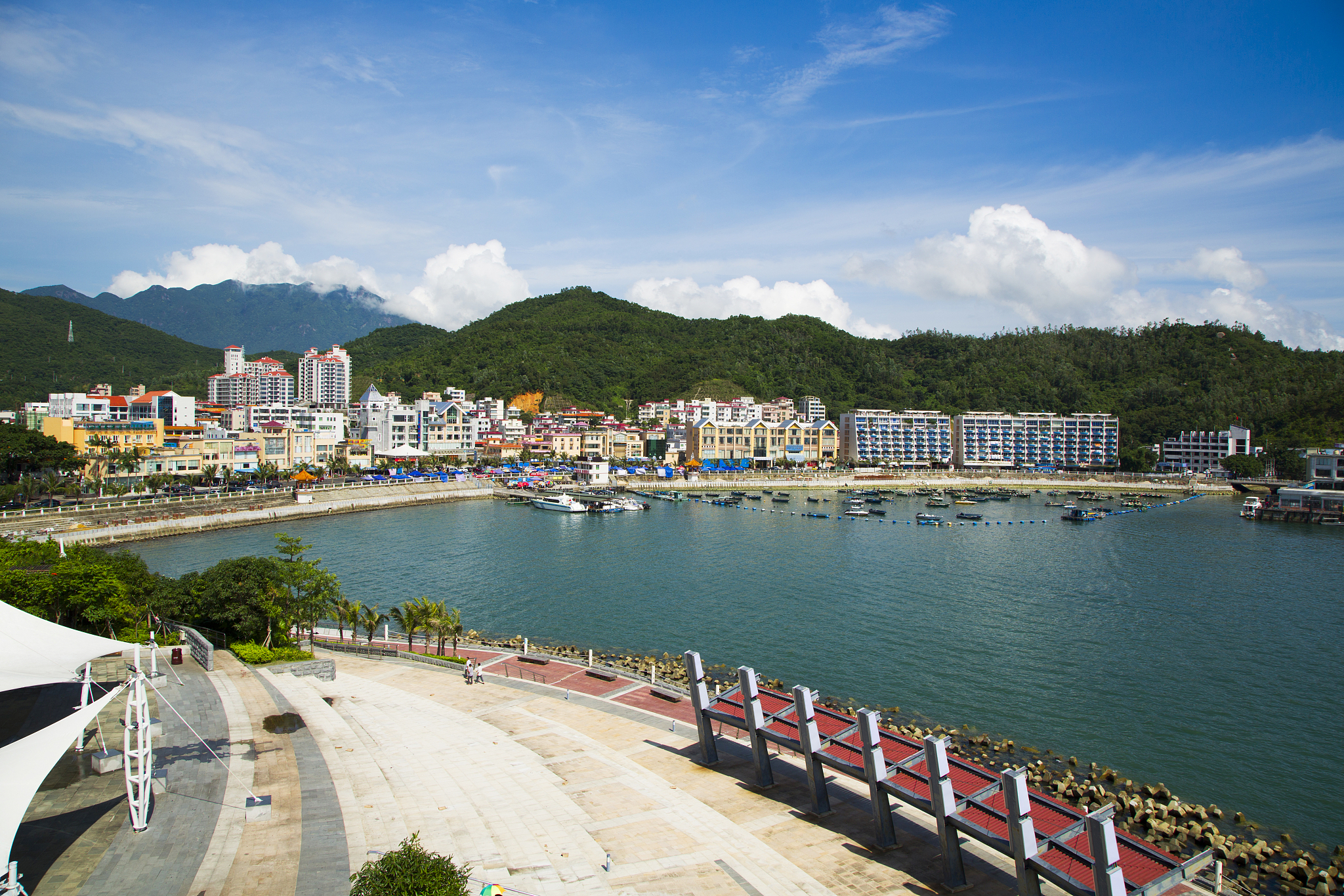 深圳市海边小镇南澳风光