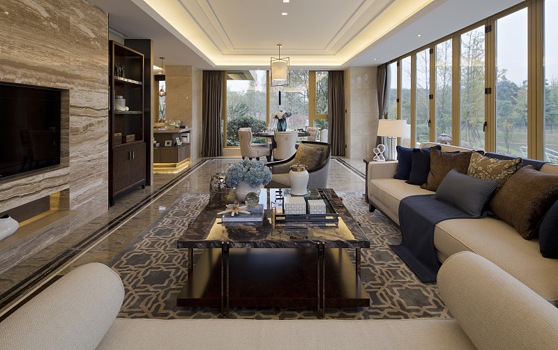 改写一个短视频脚本在湖州买一套有天有地有花园的排屋多少钱？我们东悦府的排屋有145方、181方两个面积这个南向10米多宽的三面花园可以么？这个挑空客厅可以么？排屋预留电梯井可以么？地下室56米层高可以么？说了这么多你买不咯？