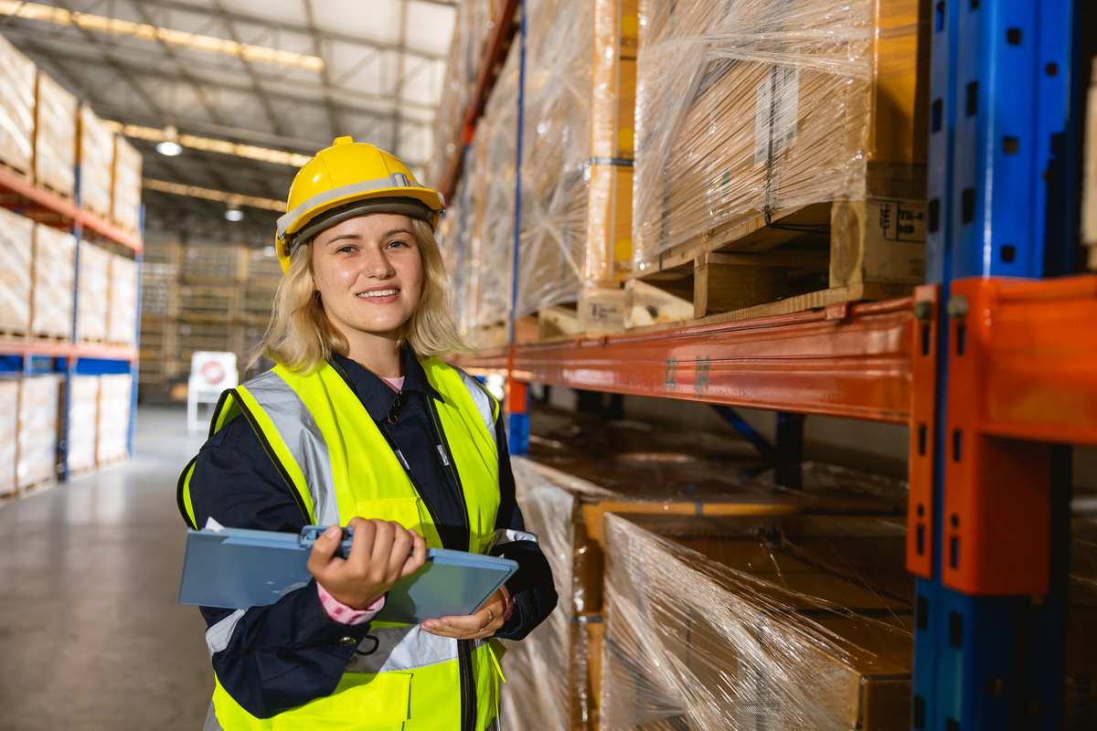 仓储专员岗位说明书 - 仓库管理与物流工作