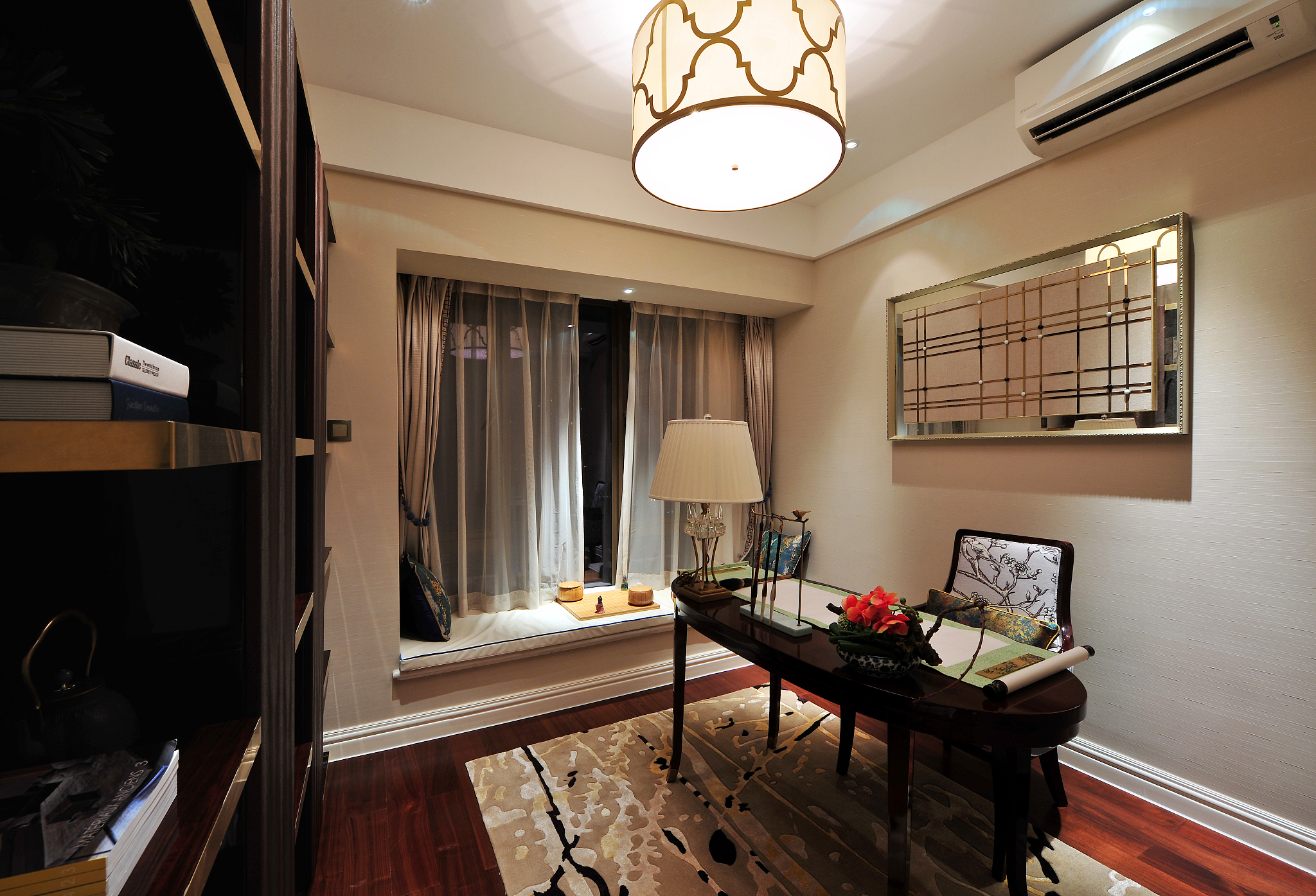 老人住东屋还是西屋