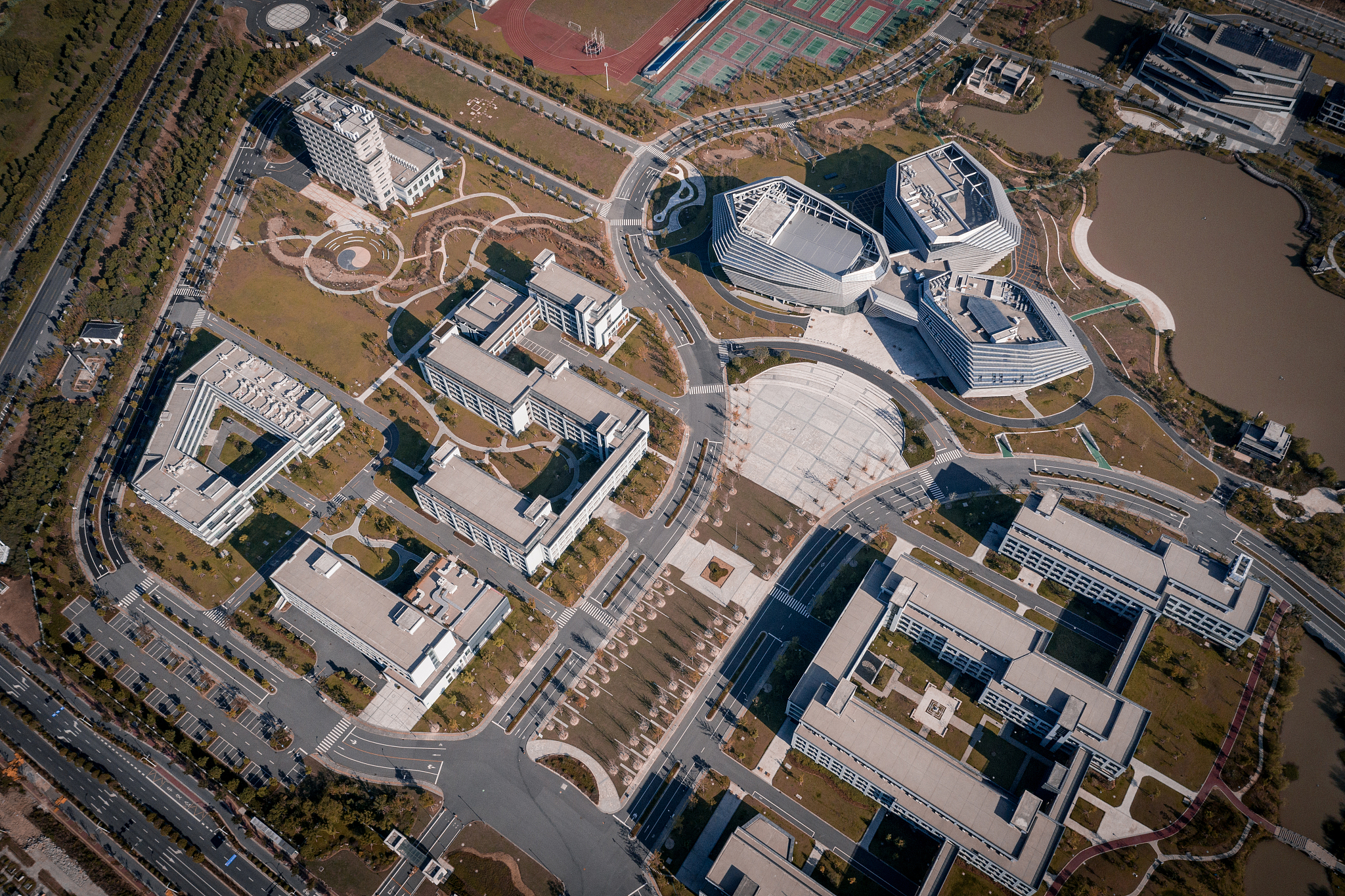 浙江学护理哪个学校好