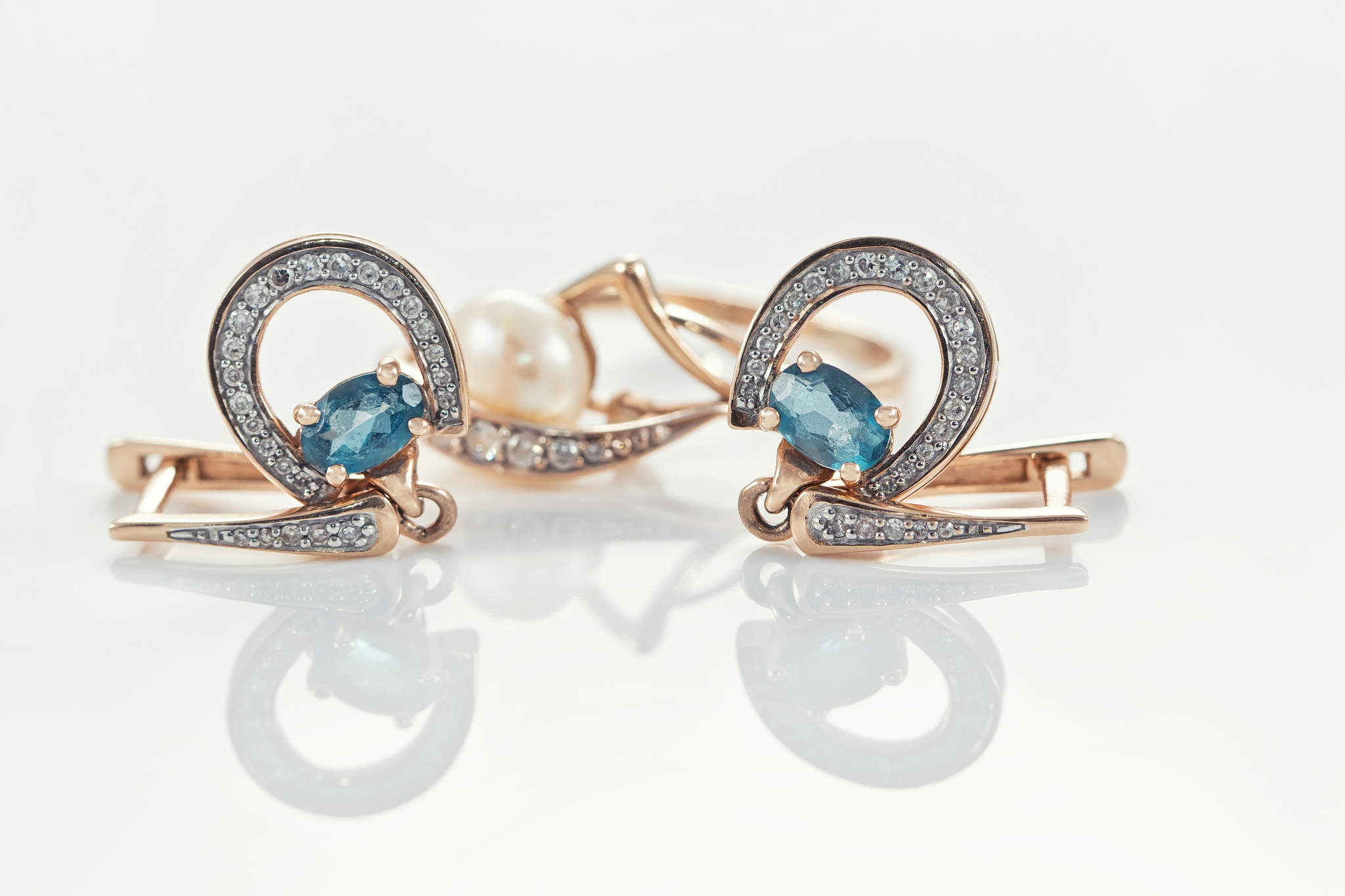 日常时尚珠宝：提升你的个人魅力和风格