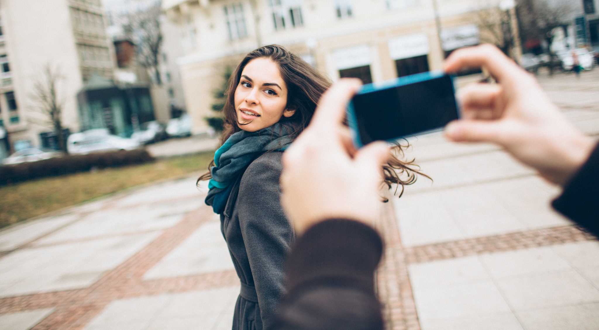 扮演一名电影剪辑博主写篇关于电影的文稿