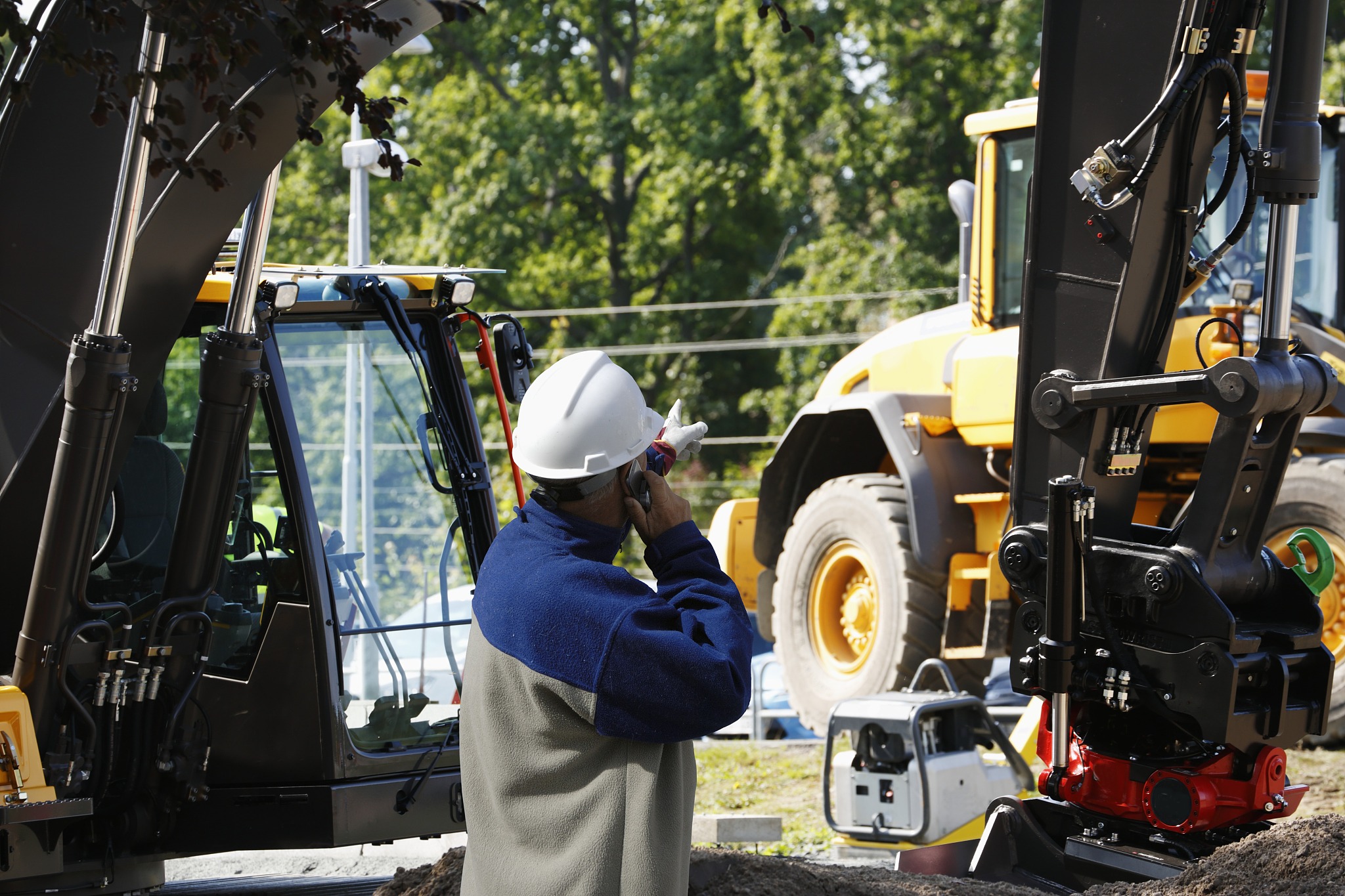 四川开设油建机械类技工专业的学校有哪些？
