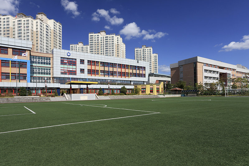 遵义幼师学校分享：学前教育专业发展前景