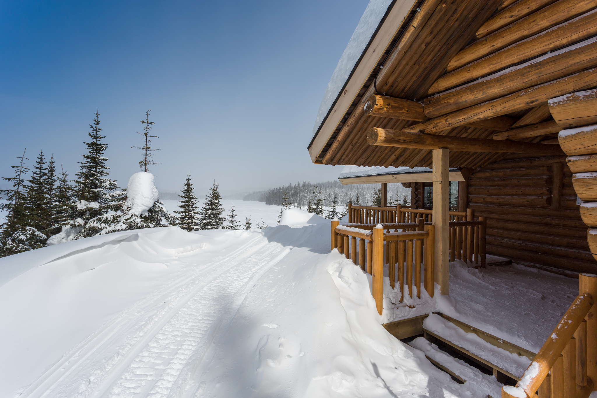 Wooden House on Snow Mountain: A Picturesque Retreat