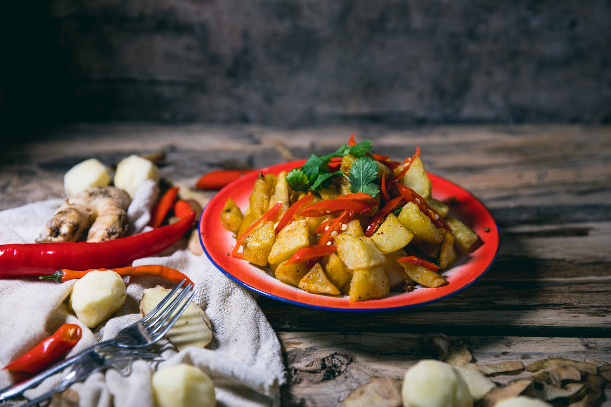 fried potatoes on table
