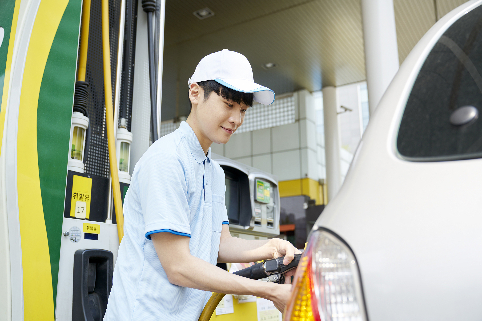 part-time job,gas station