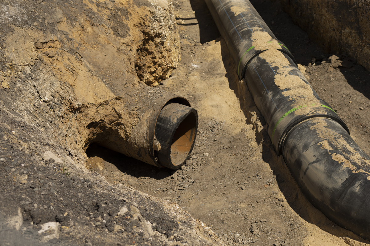 DN600钢筋混凝土排水管道土方开挖沟槽底宽计算