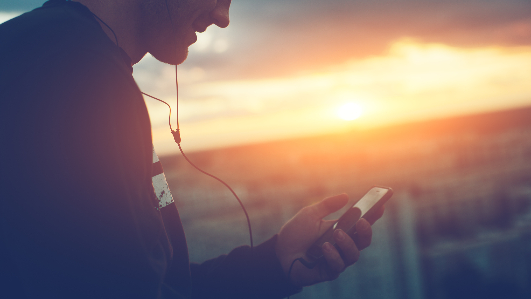 自由的旋律：一首关于希望与勇气的歌曲