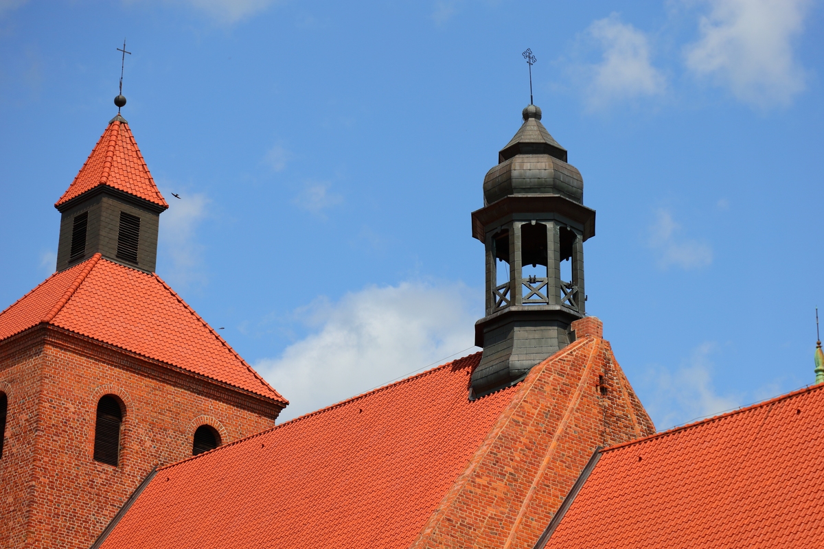 中西方建筑色彩的对比