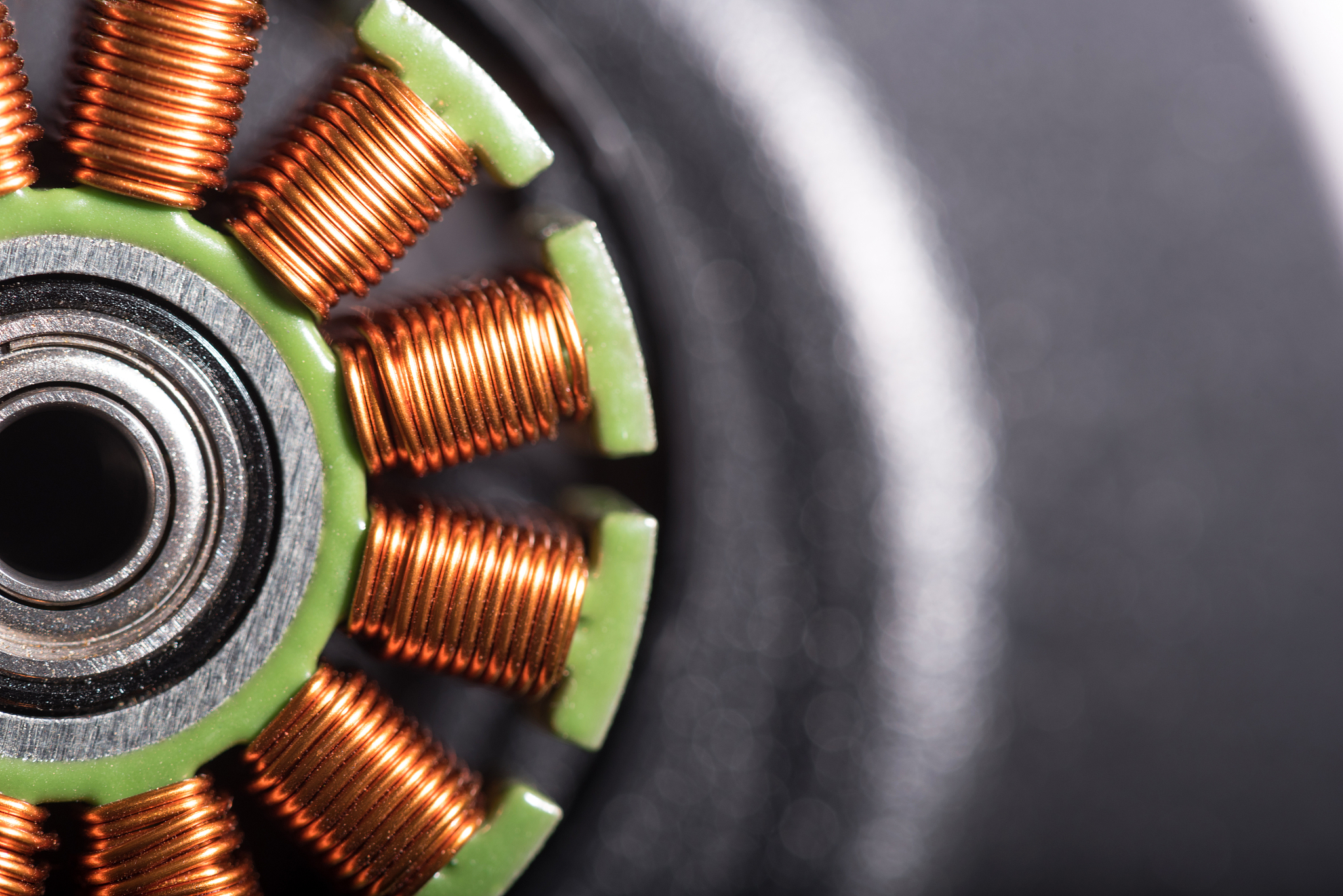 电机6.5材质解析：是铜制的吗？