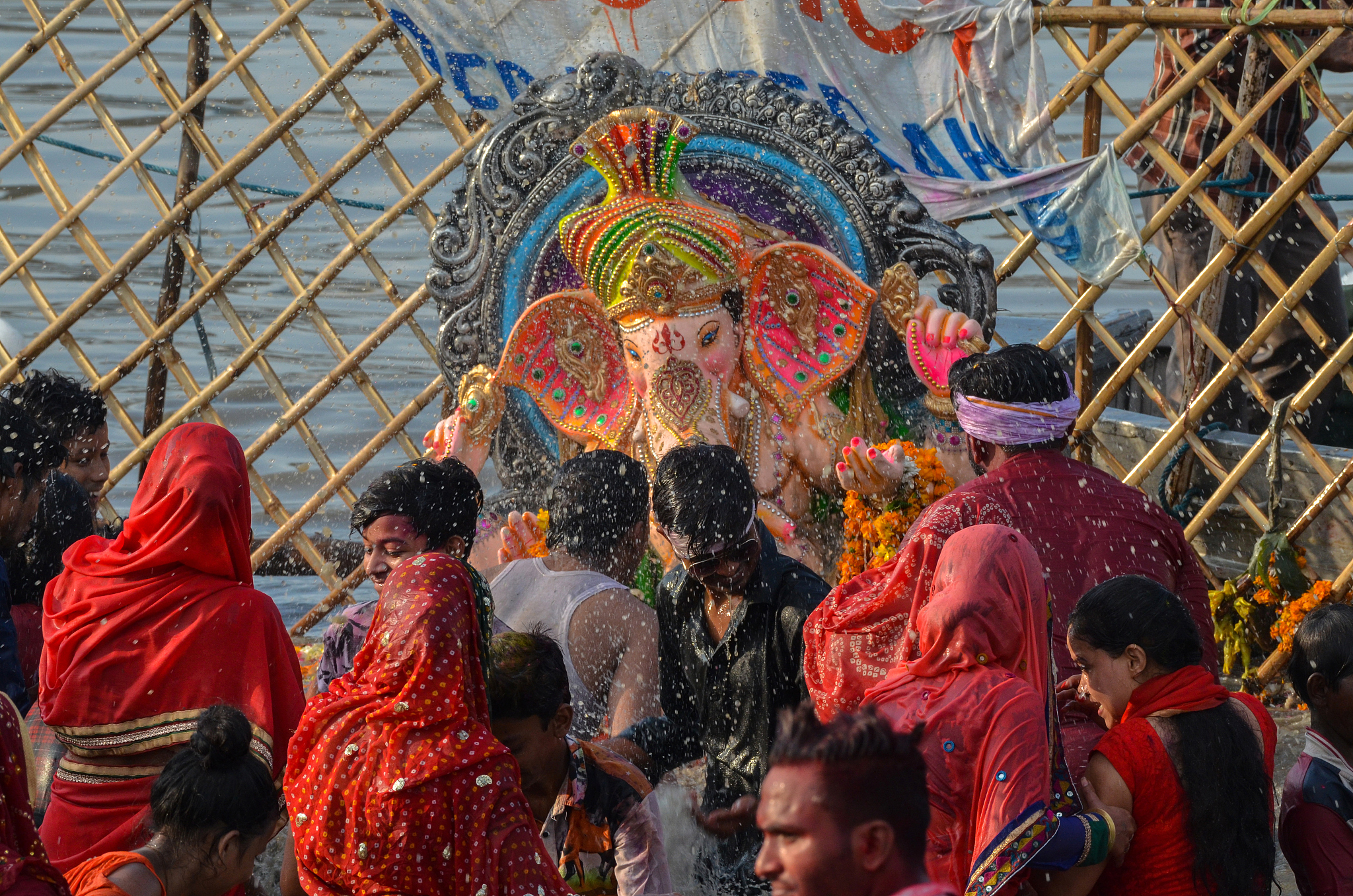 现代哲学流派：分析、大陆、实用主义等