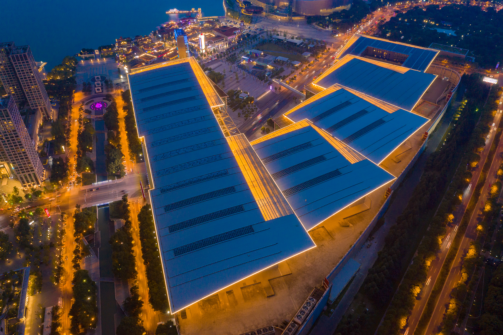 苏州求助热线电话是多少？遇到困难怎么办？