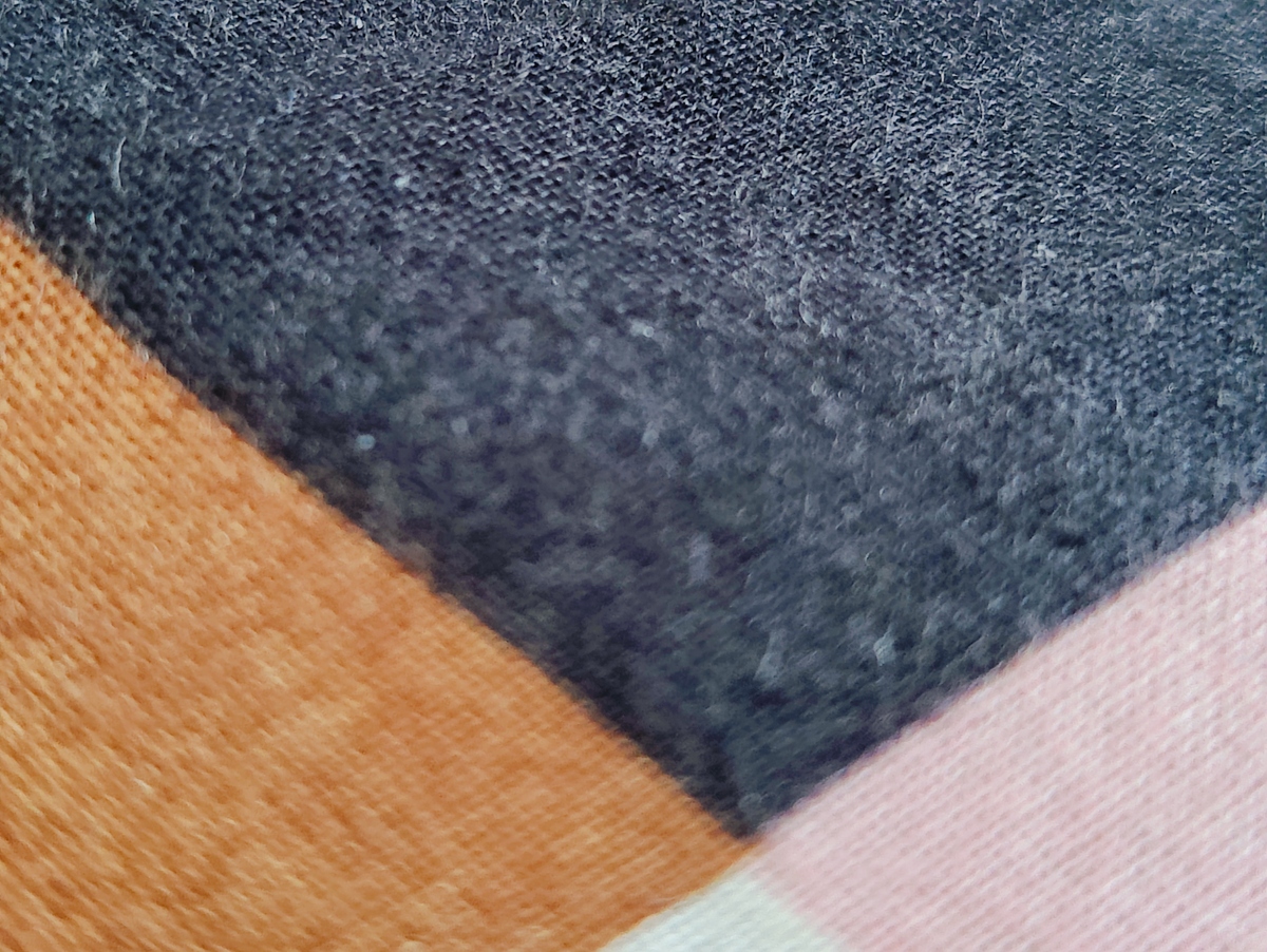 灯芯绒面料：特点、价格、品牌、用途、款式 - 全方位指南